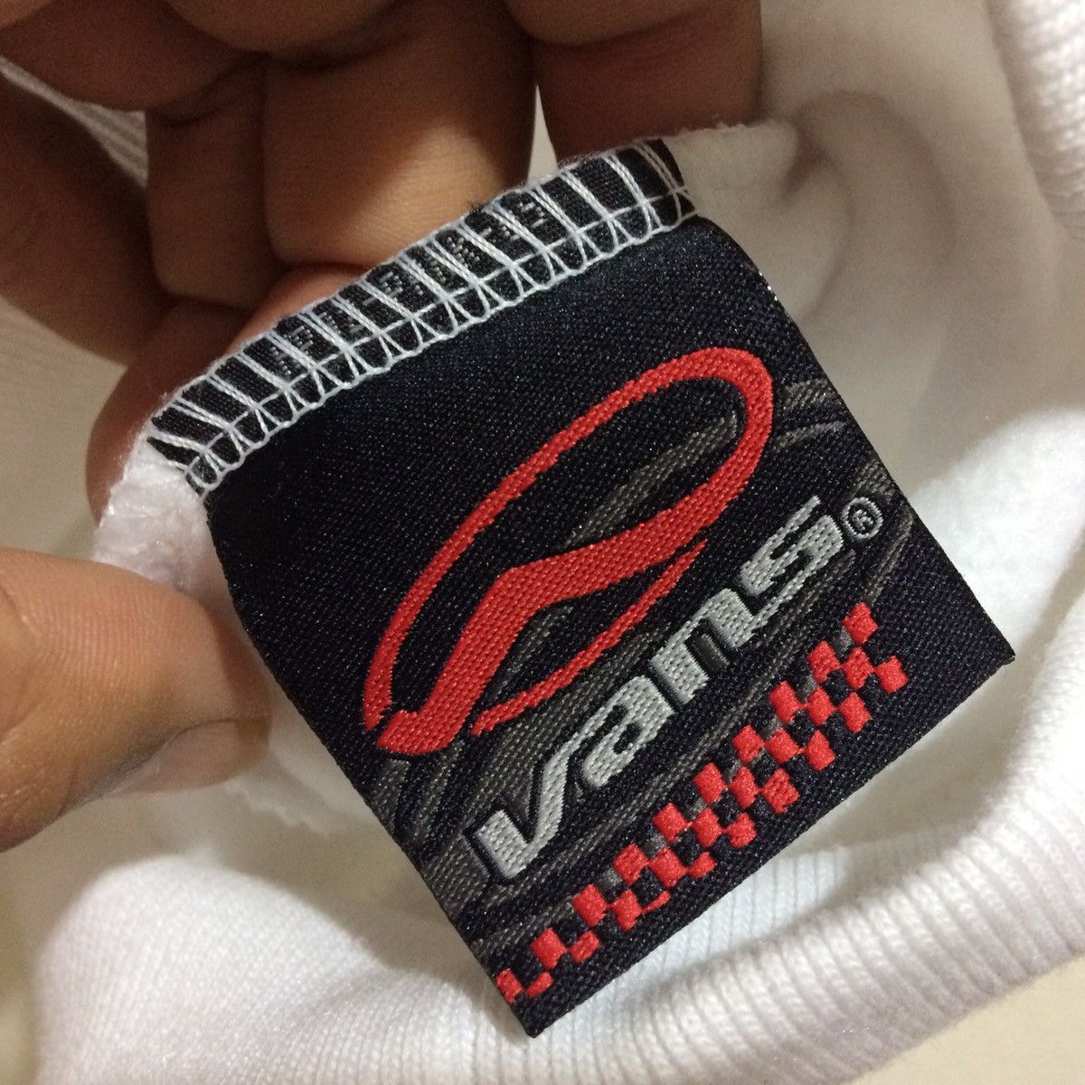 Vans VANS Skateboards Punk Rock Hiphop Jumper White Clean Size US M / EU 48-50 / 2 - 5 Thumbnail