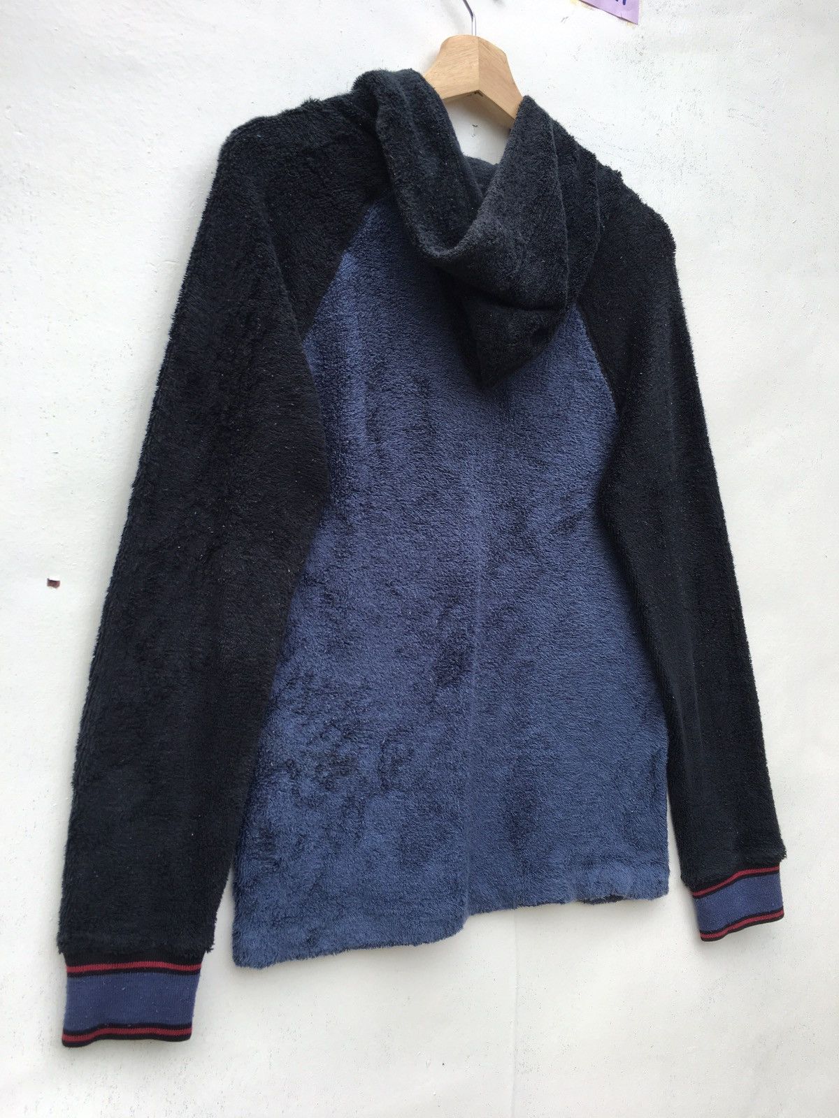 Hysteric Glamour Vtg Rare Hysteric Glamour Hoodie with furry like material Size US S / EU 44-46 / 1 - 15 Thumbnail
