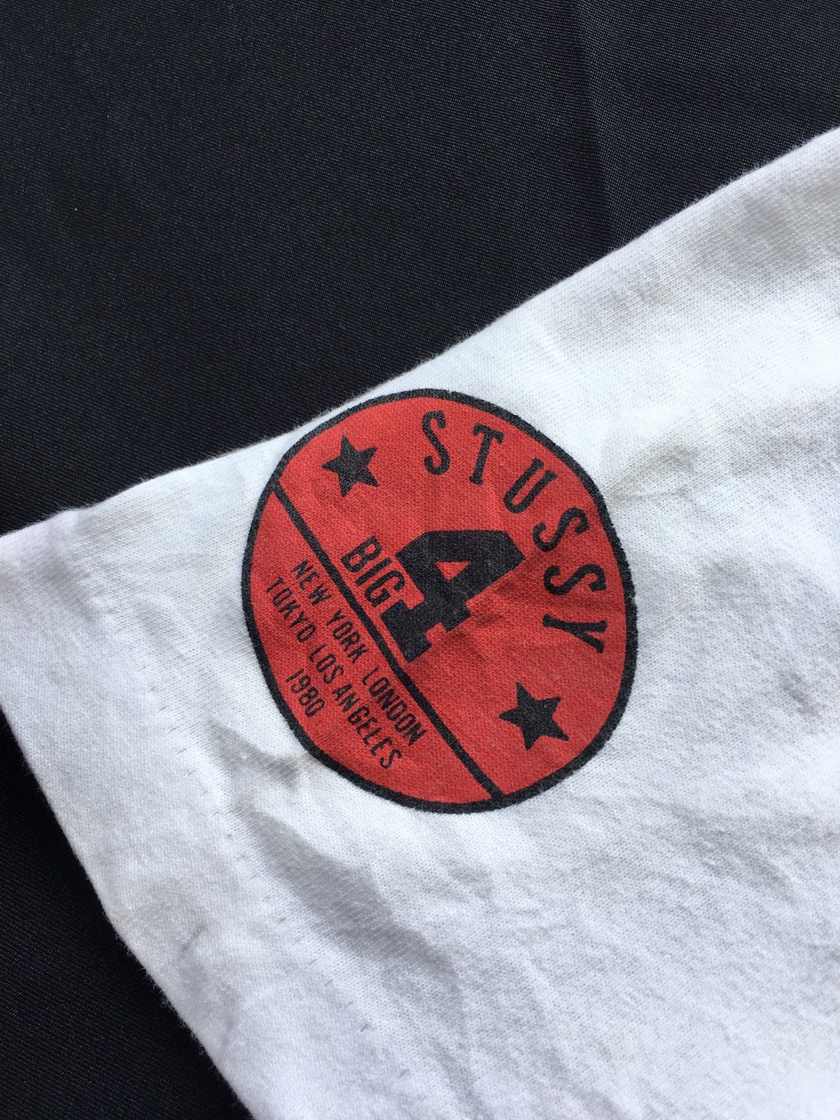 Stussy Vintage 90s Rare Stussy Spellout Made In USA Tshirt Size US L / EU 52-54 / 3 - 6 Thumbnail