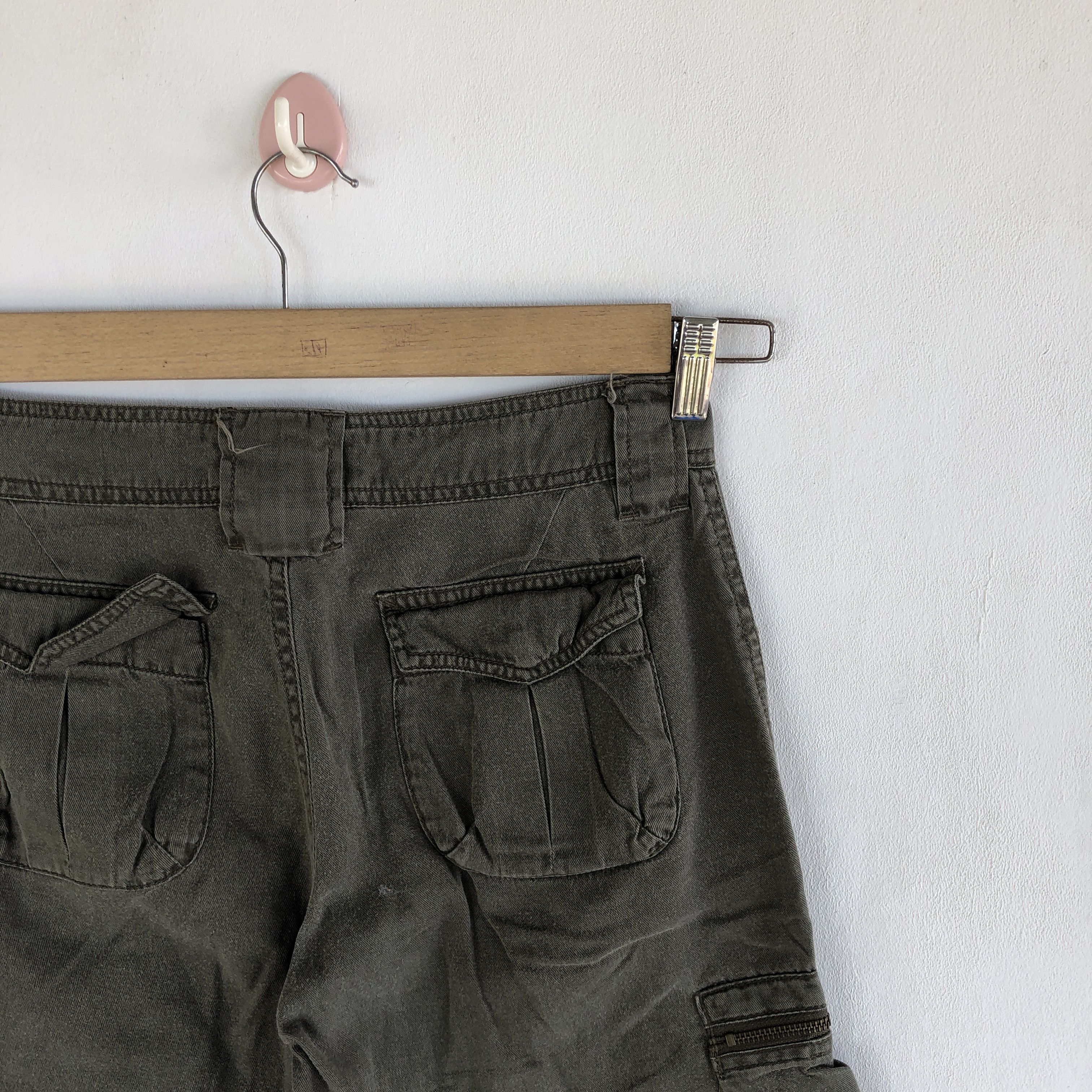 Japanese Brand × Vintage Japanese Cargo Pants Crazy Multi Pocket Fatigue Trousers Size 28" / US 6 / IT 42 - 7 Thumbnail