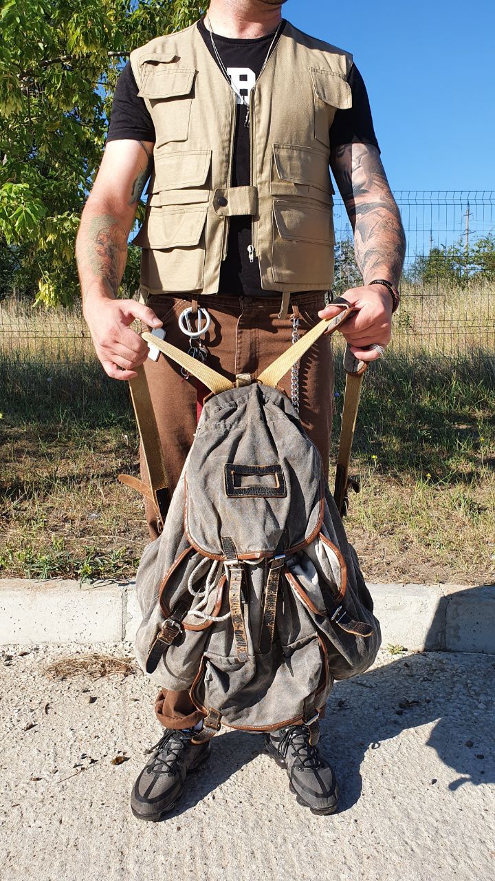 Japanese Brand 50s Vintage Sun Faded Thrashed Backpack Amazing Fade Size ONE SIZE - 2 Thumbnail