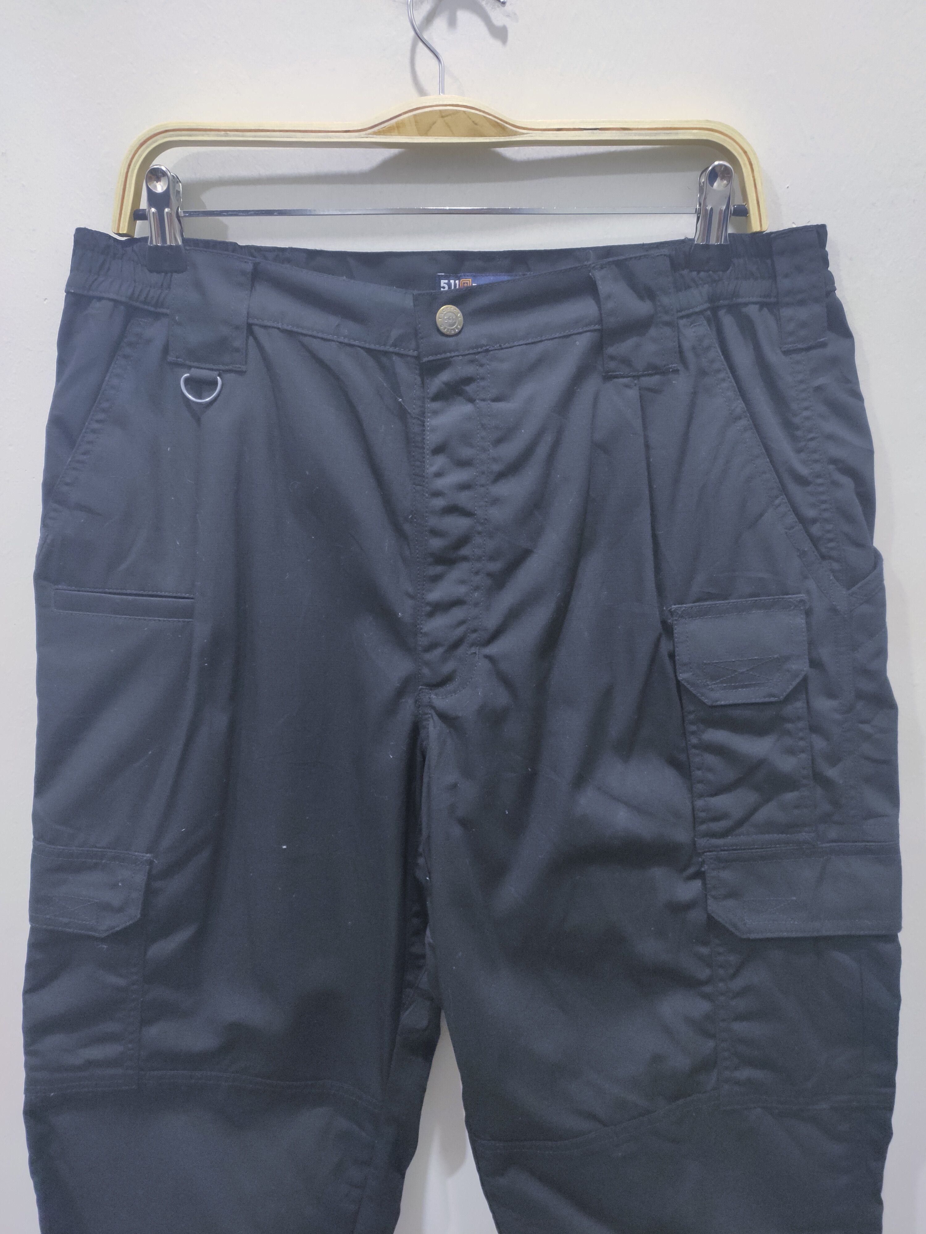 5.11 × Japanese Brand 5.11 TACTICAL Double Knee Multipocket Utility Arm CargoPant Size US 34 / EU 50 - 3 Thumbnail