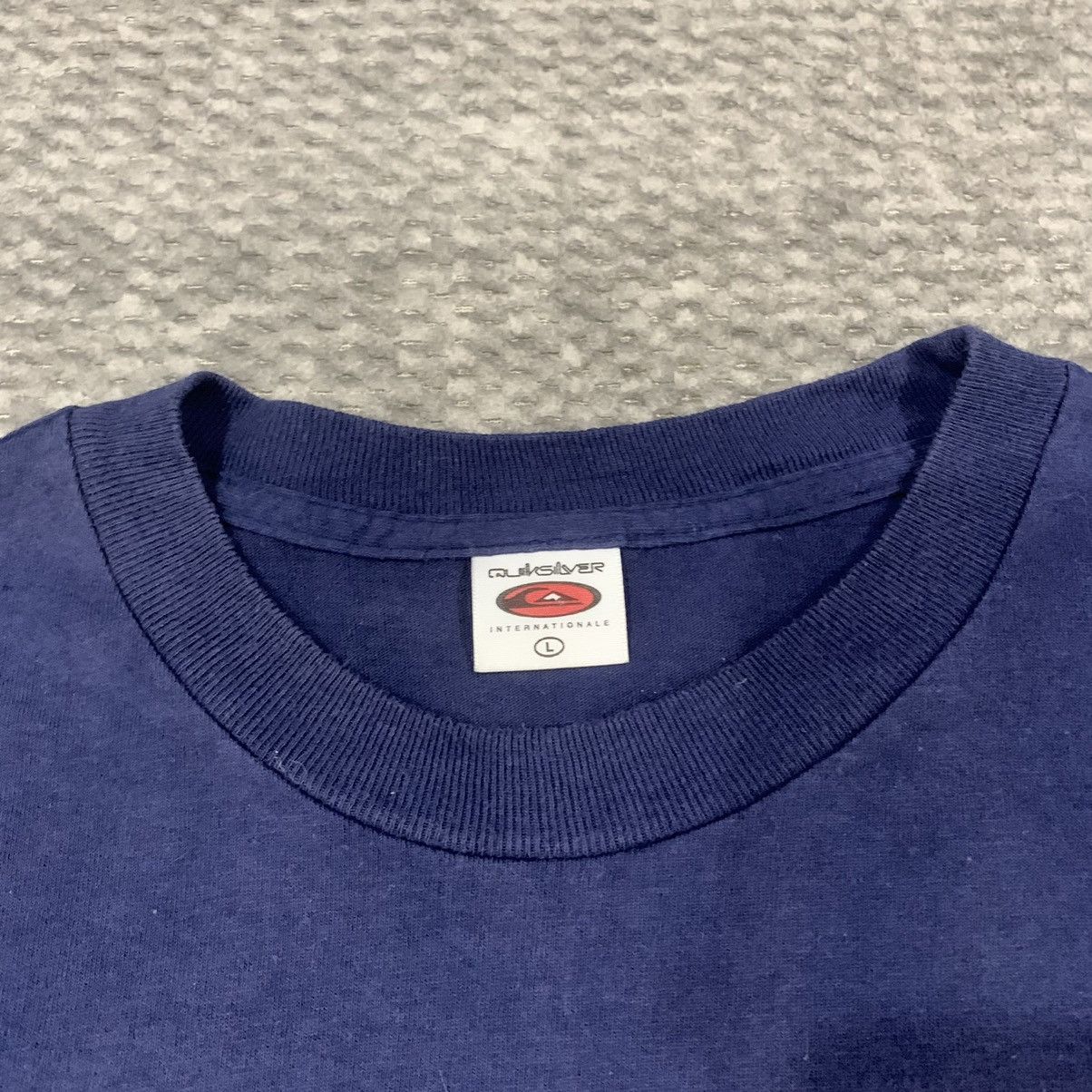 Quiksilver VINTAGE 90s QUIKSILVER USA SINGLESTITCH STREETWEAR SURF TEE Size US L / EU 52-54 / 3 - 18 Thumbnail