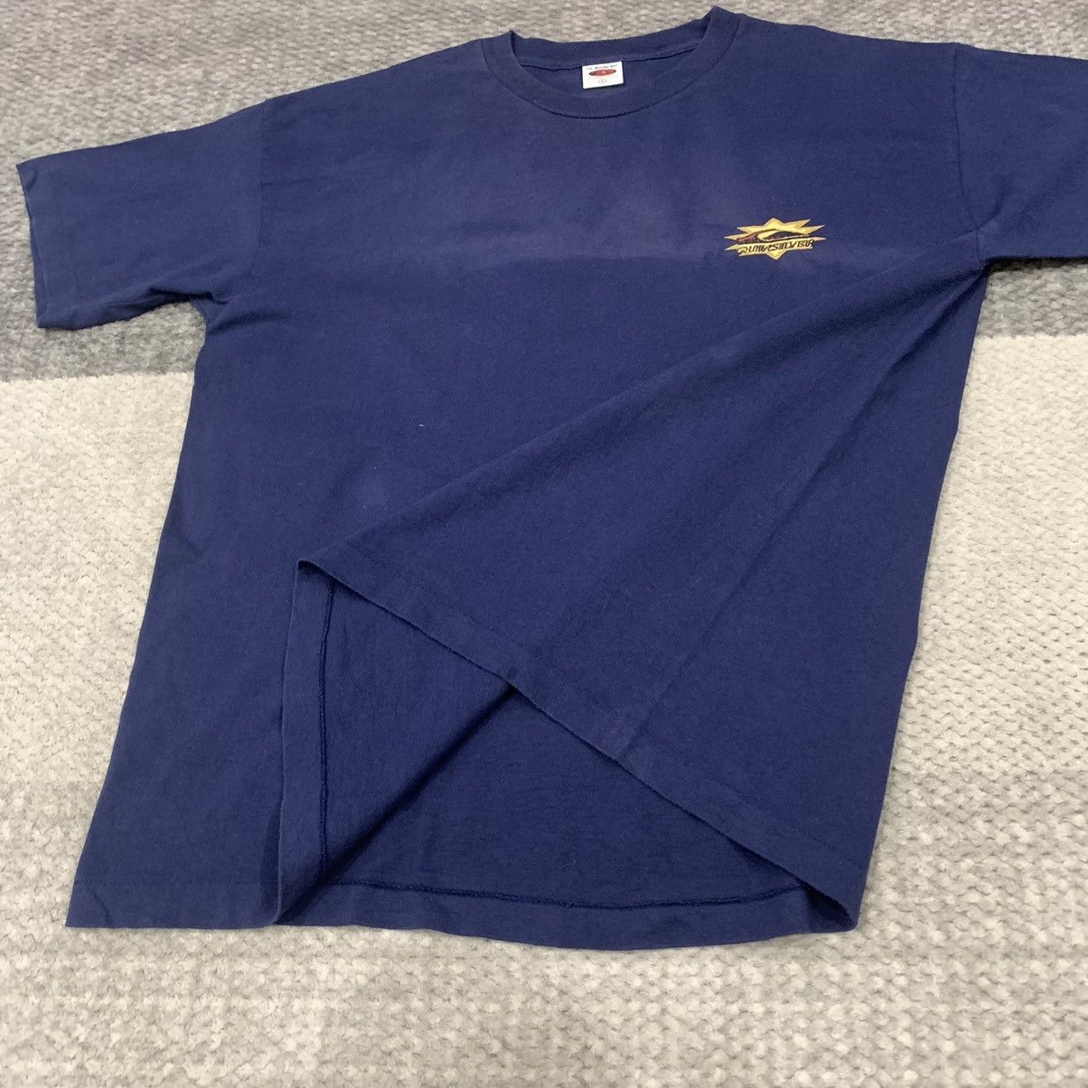 Quiksilver VINTAGE 90s QUIKSILVER USA SINGLESTITCH STREETWEAR SURF TEE Size US L / EU 52-54 / 3 - 9 Thumbnail