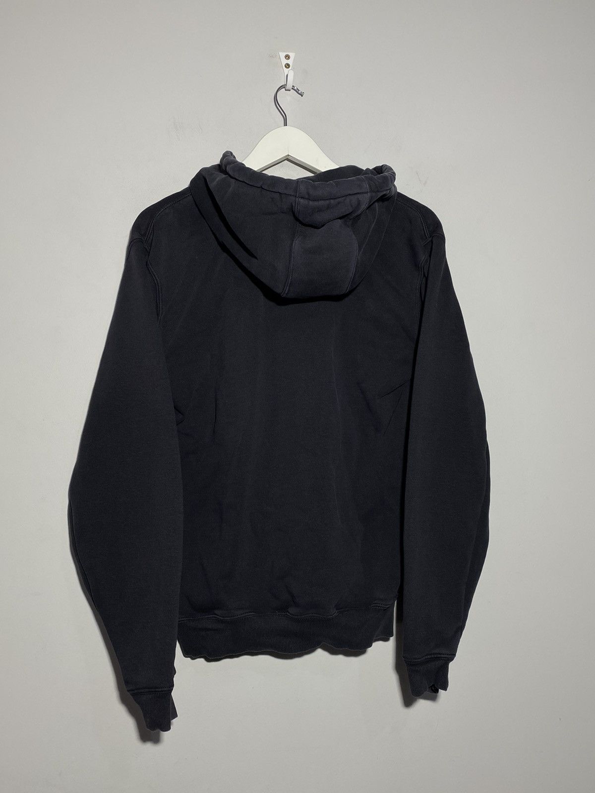 Carhartt Vintage 00s Carhartt Faded Black Rare Zip Hoodie y2k drip Size US S / EU 44-46 / 1 - 5 Thumbnail