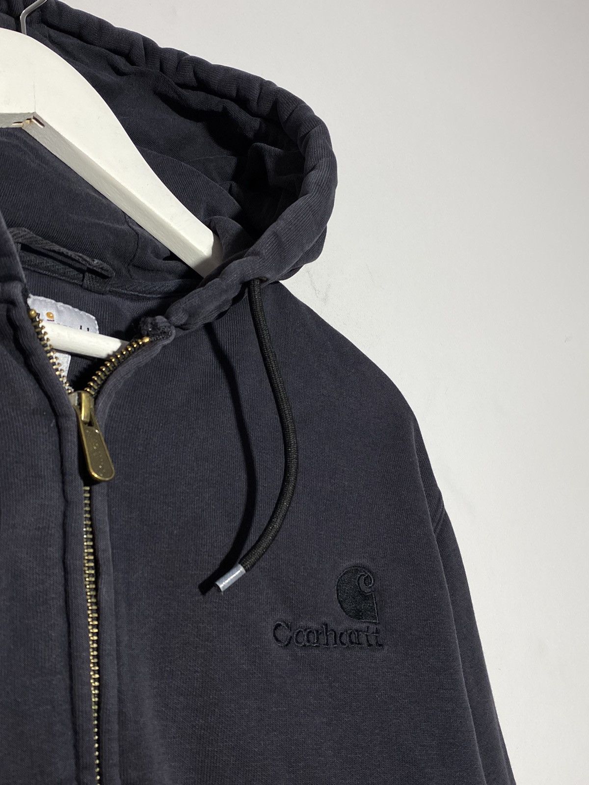 Carhartt Vintage 00s Carhartt Faded Black Rare Zip Hoodie y2k drip Size US S / EU 44-46 / 1 - 3 Thumbnail