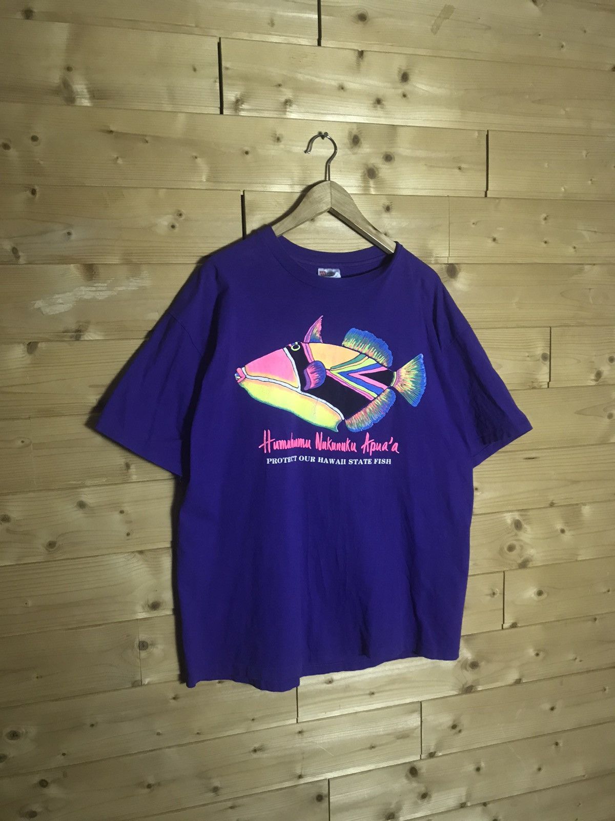 Vintage Vintage 90s Humuhumu Nukunuku Apua’a Hawaii Fish T shirt Size US XL / EU 56 / 4 - 1 Thumbnail