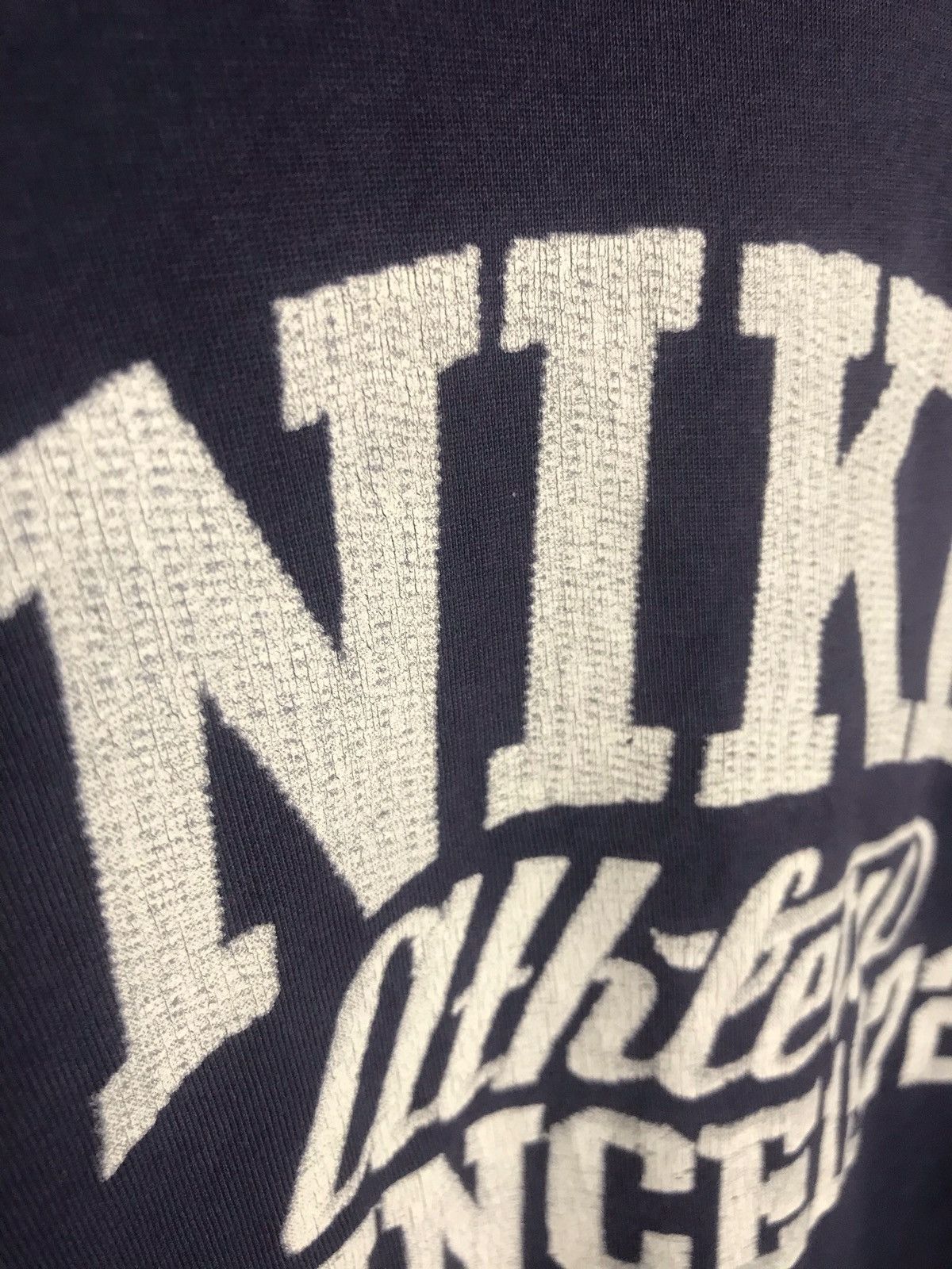 Vintage Vintage Nike big logo t-shirt Size US L / EU 52-54 / 3 - 3 Thumbnail