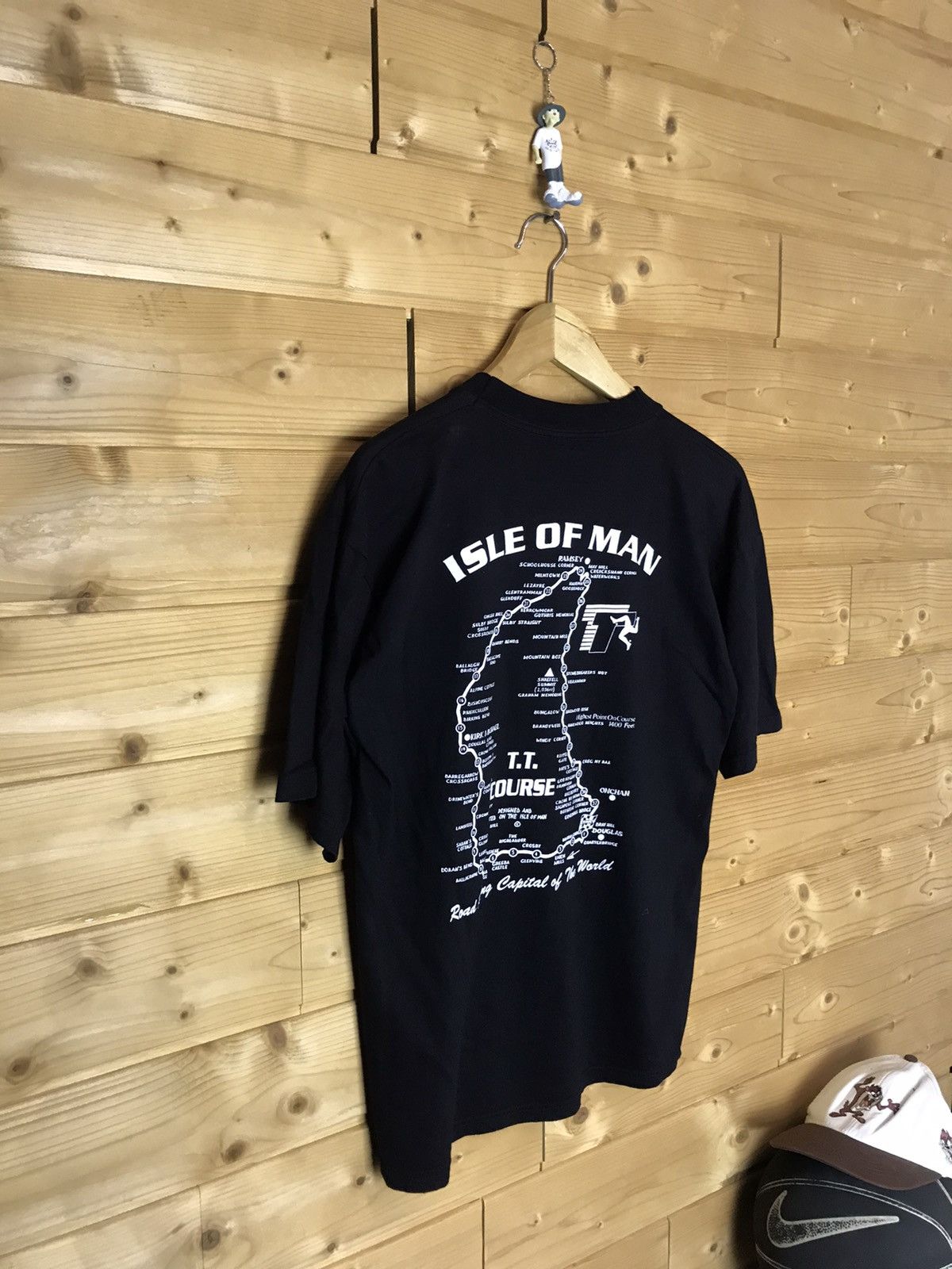 Vintage Vintage Isle of Man t-shirt Size US M / EU 48-50 / 2 - 7 Thumbnail