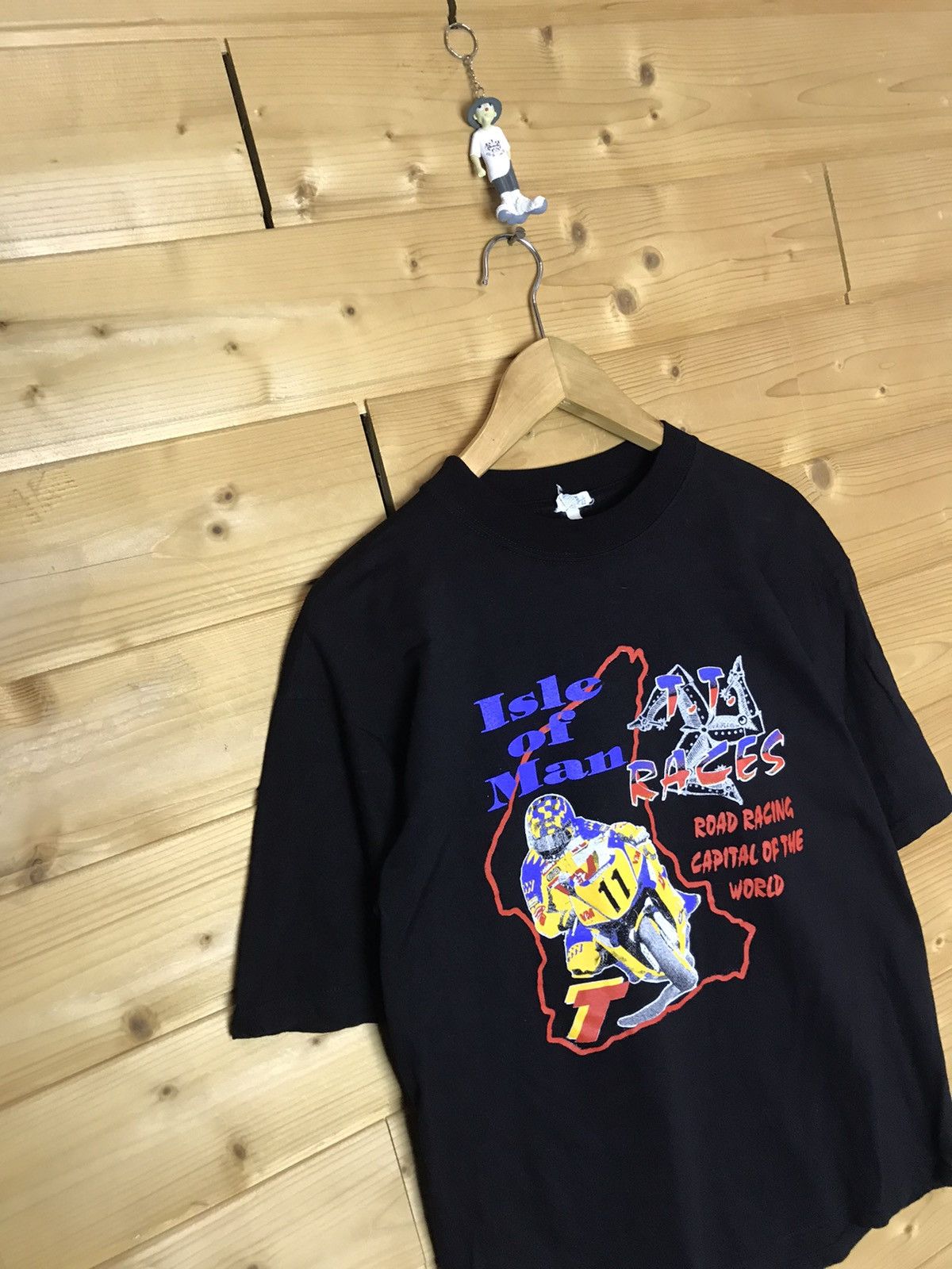 Vintage Vintage Isle of Man t-shirt Size US M / EU 48-50 / 2 - 2 Thumbnail
