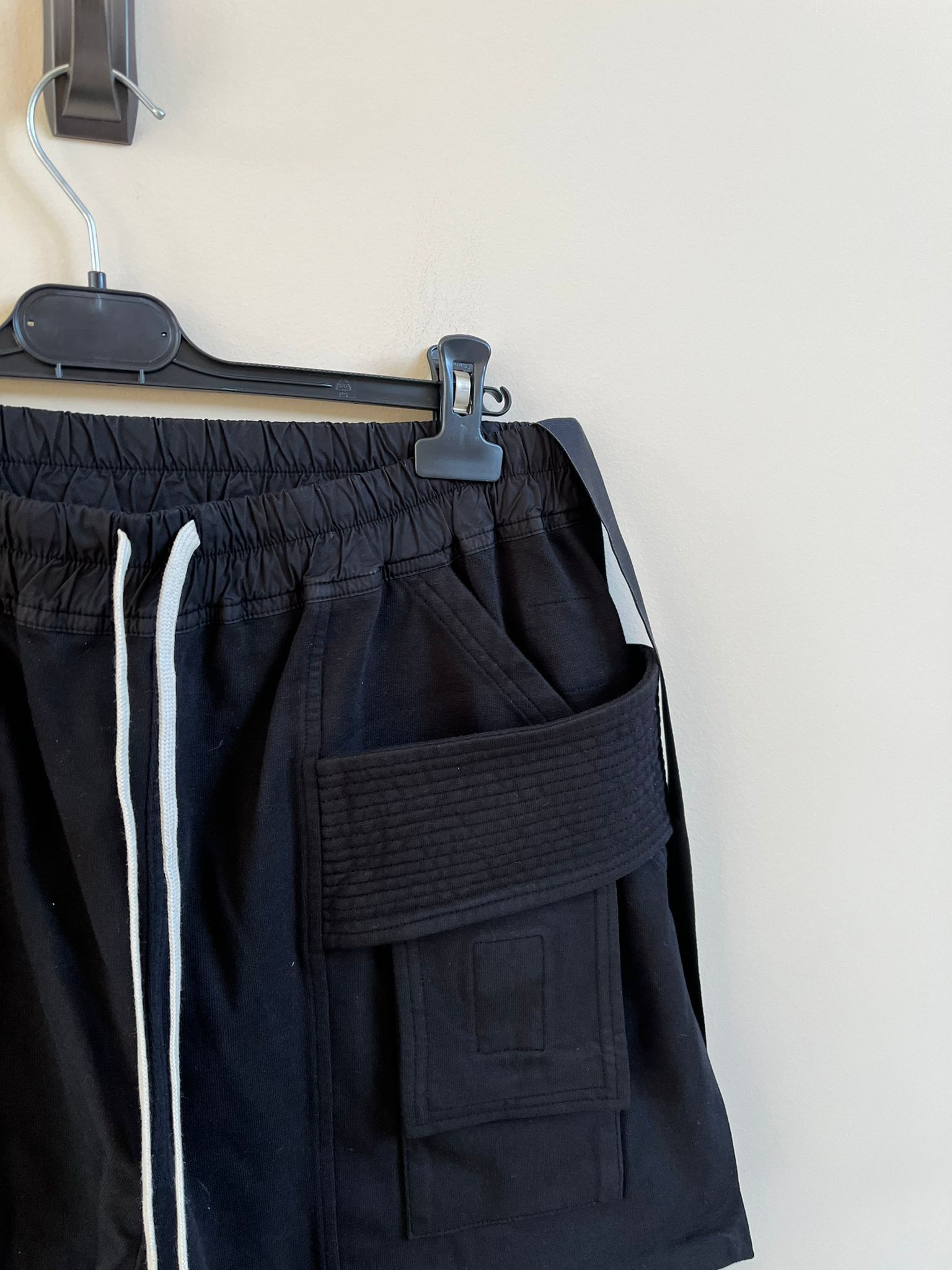 Rick Owens Drkshdw Creatch Cargo Drawstring Pants in Black Size US 32 / EU 48 - 2 Thumbnail