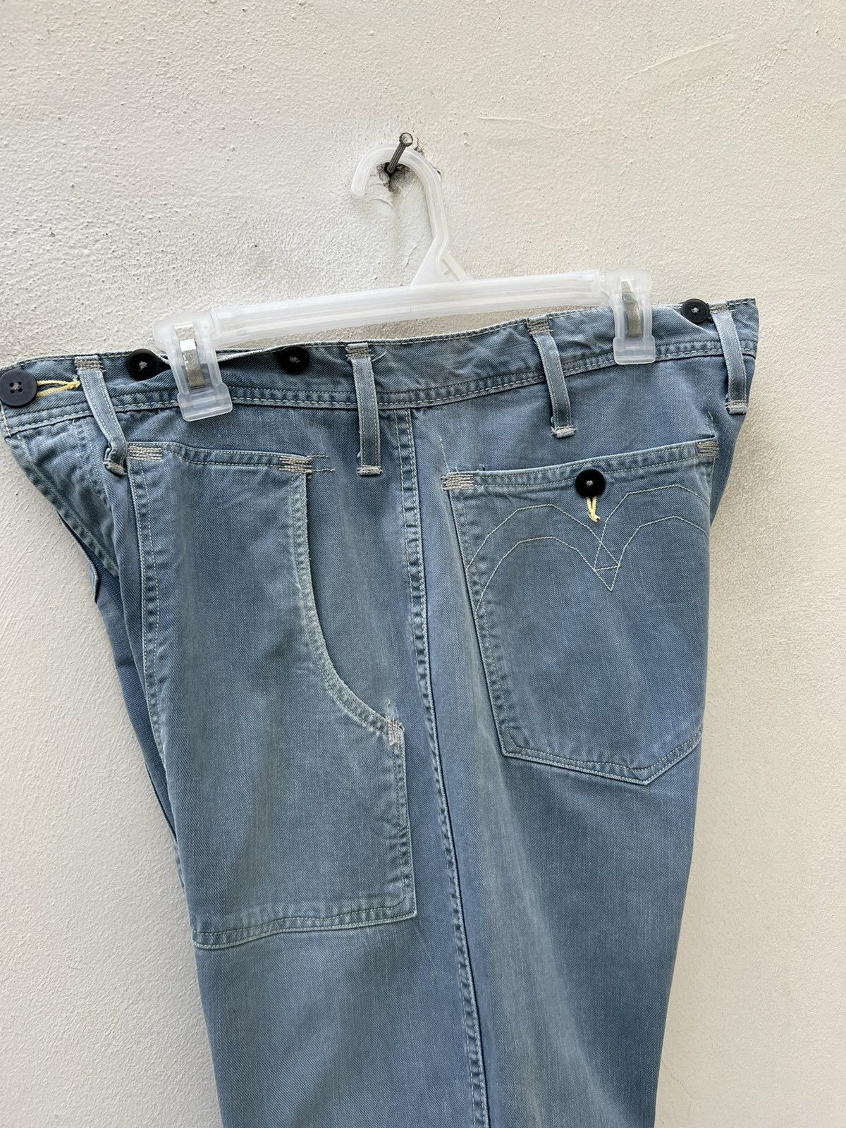Levi's Vintage 90s Levi’s Red Beauregard Sun Fade Distress Jeans Size US 34 / EU 50 - 21 Thumbnail