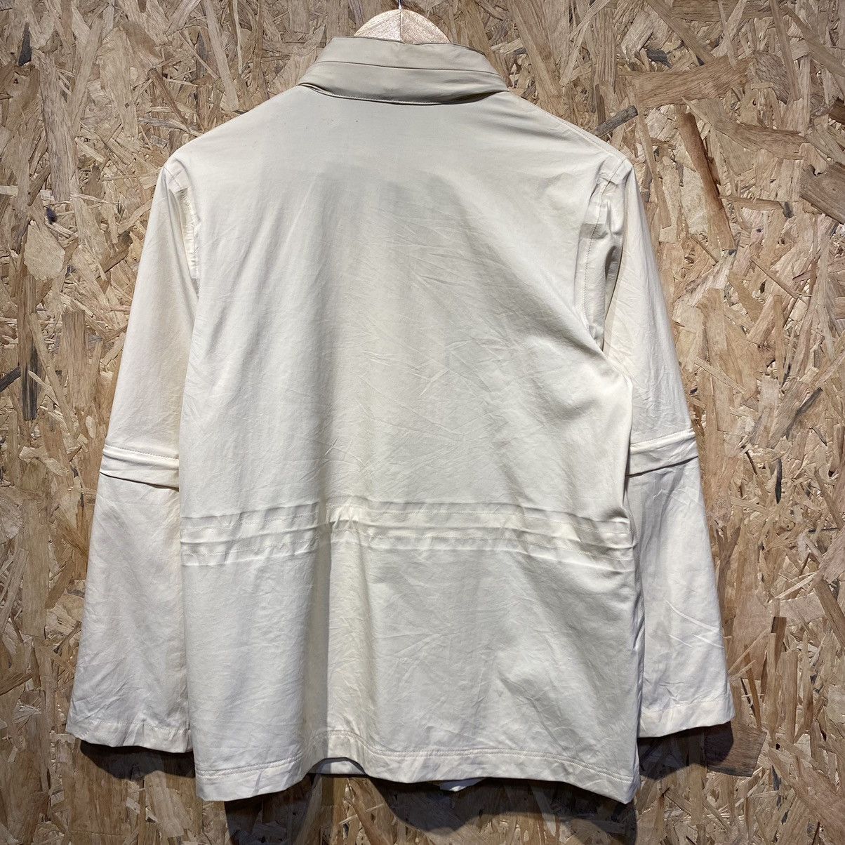 Burberry Burberry Golf Hoodie Light Jackets Windbreaker Like New Size US M / EU 48-50 / 2 - 2 Thumbnail