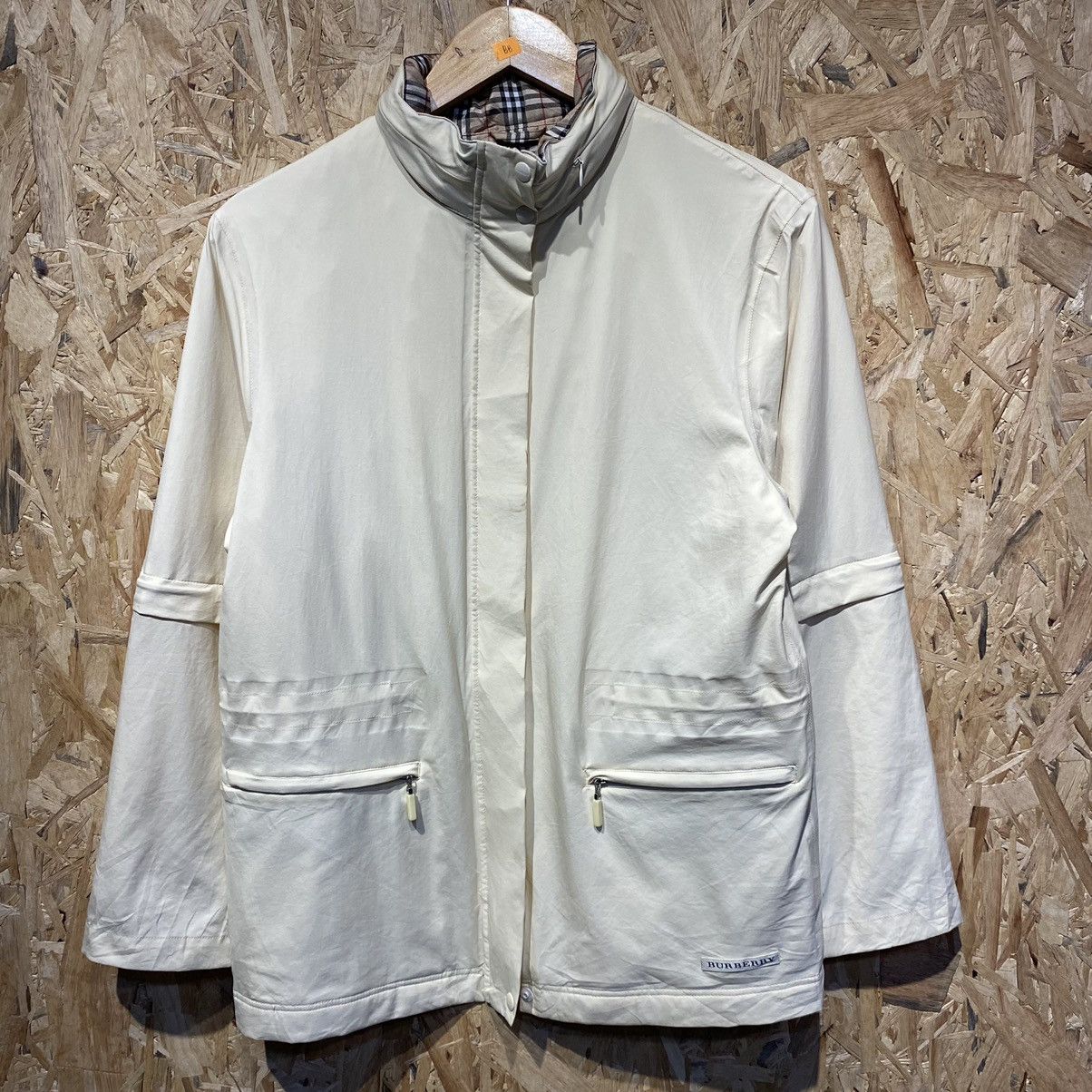 Burberry Burberry Golf Hoodie Light Jackets Windbreaker Like New Size US M / EU 48-50 / 2 - 1 Thumbnail