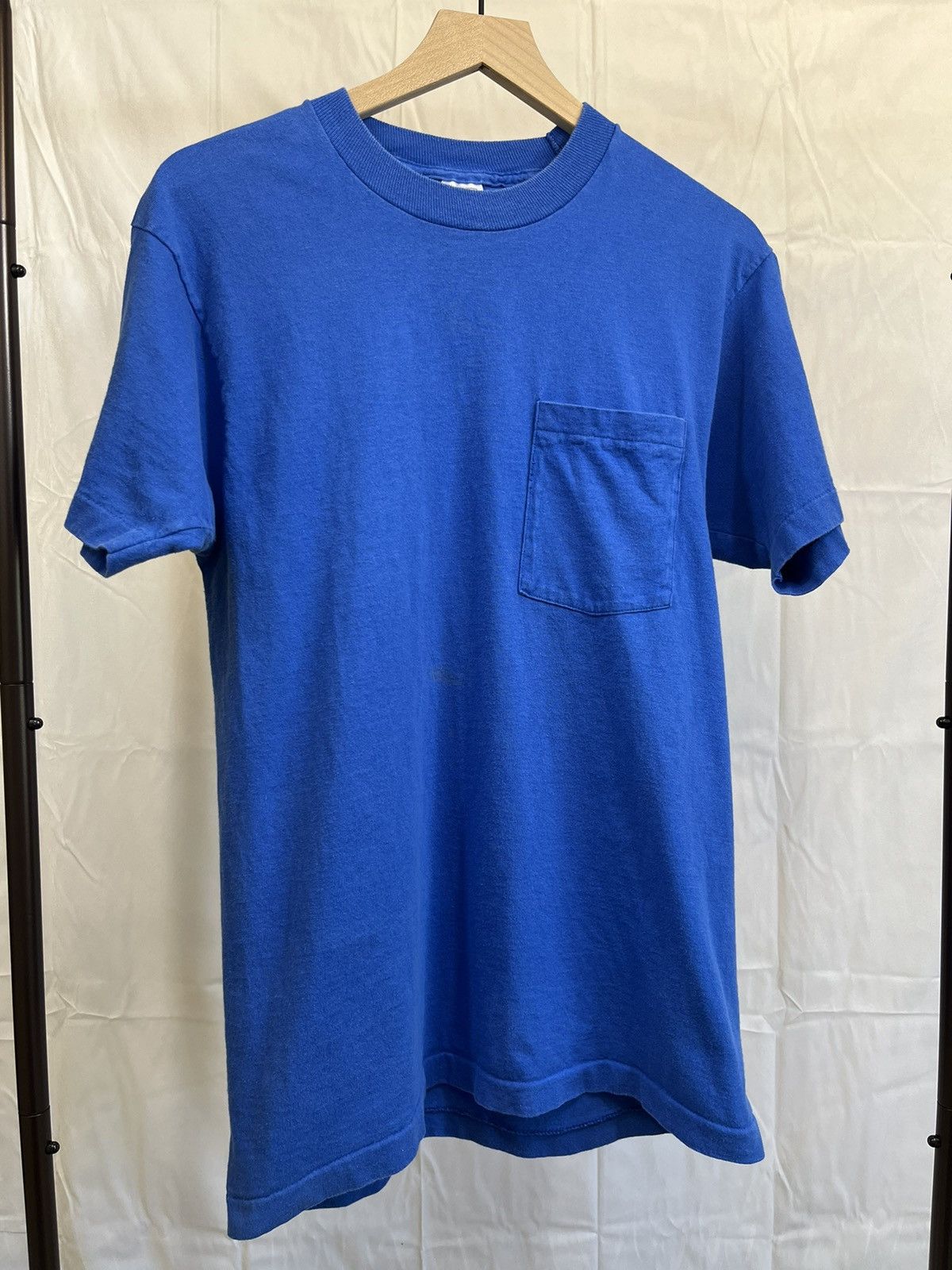 Vintage Vintage Single Stitch Made In USA Blank Pocket Tee Size US L / EU 52-54 / 3 - 1 Thumbnail