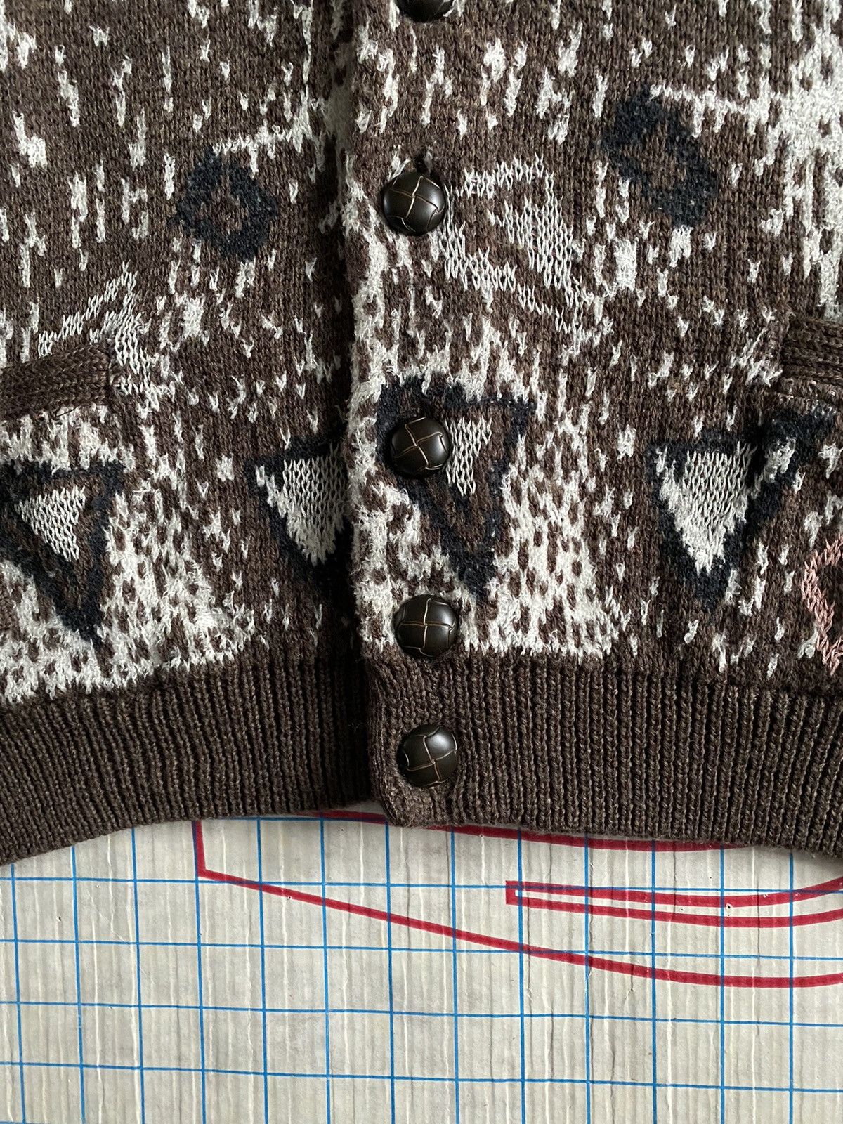 Givenchy × Vintage Vintage Givenchy Gentlemen Knit Cardigan Sweater Brown Size US L / EU 52-54 / 3 - 4 Thumbnail