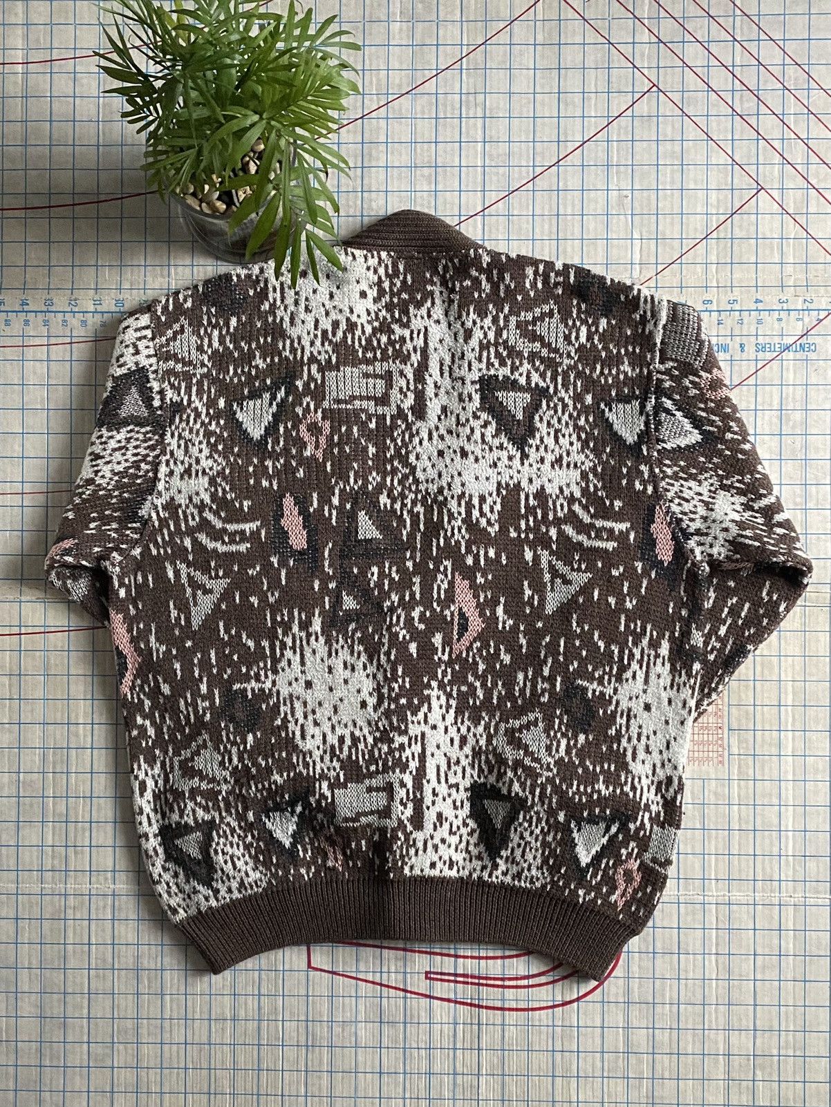 Givenchy × Vintage Vintage Givenchy Gentlemen Knit Cardigan Sweater Brown Size US L / EU 52-54 / 3 - 13 Thumbnail