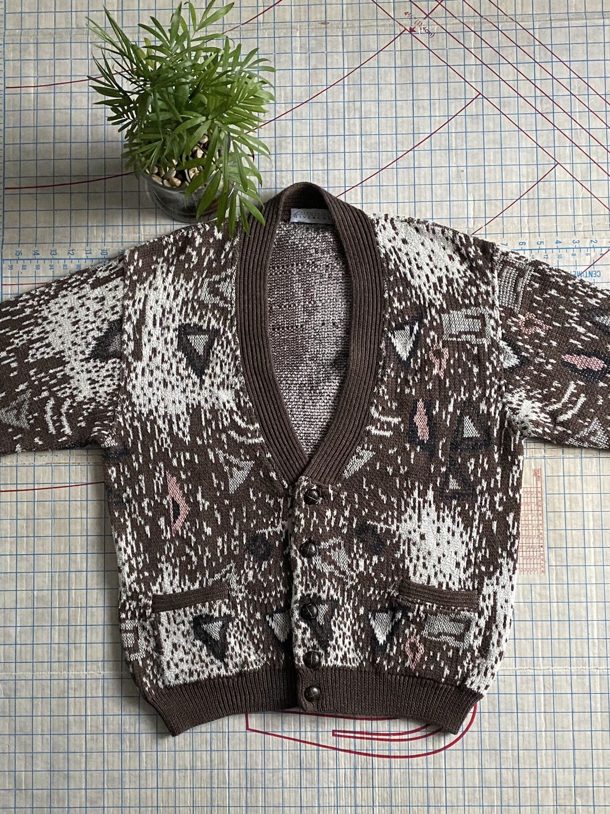 Givenchy × Vintage Vintage Givenchy Gentlemen Knit Cardigan Sweater Brown Size US L / EU 52-54 / 3 - 6 Thumbnail
