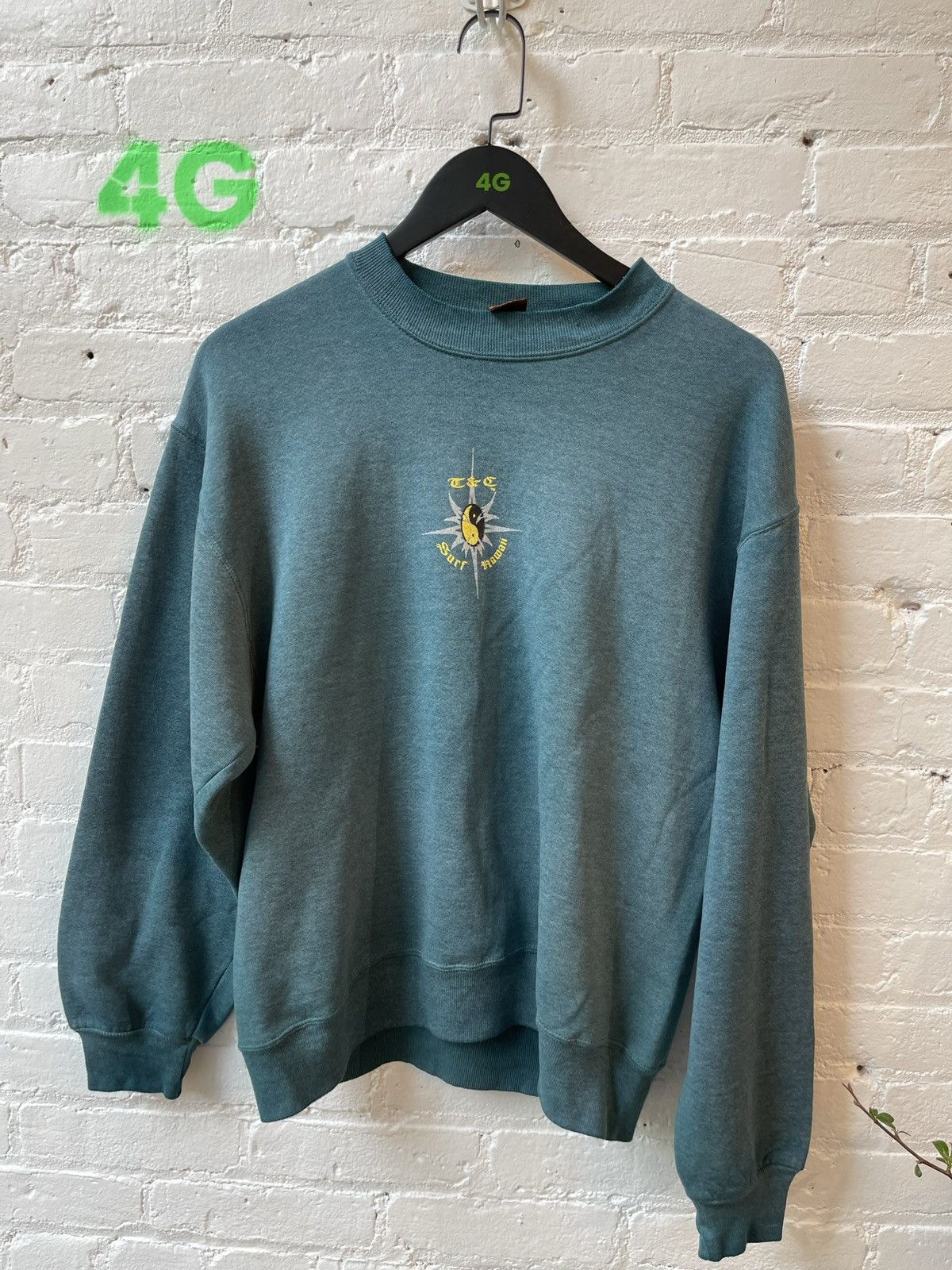 Vintage Vintage THRASHED Surf Chain Skull Skate Sweater Size US L / EU 52-54 / 3 - 2 Thumbnail