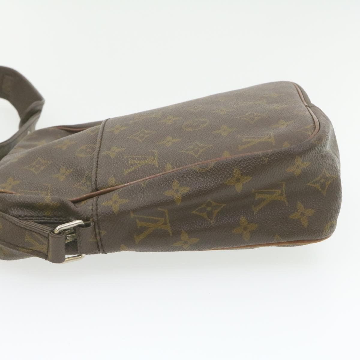 Louis Vuitton Danube Crossbody Bag Size ONE SIZE - 4 Thumbnail
