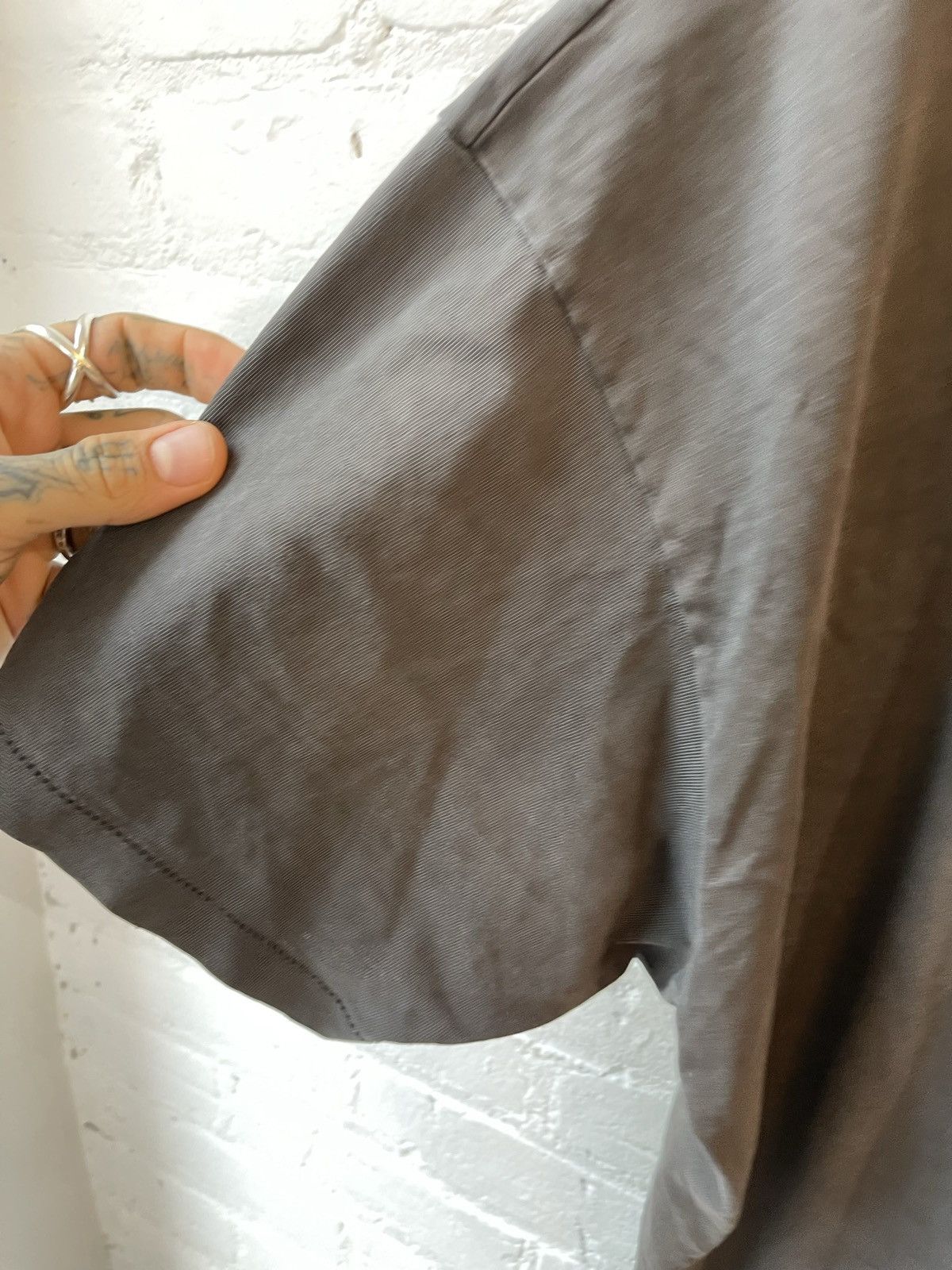 Vintage Vintage 90s Black Sun Washed THRASHED blank Shirt Oversize Size US XXL / EU 58 / 5 - 9 Thumbnail