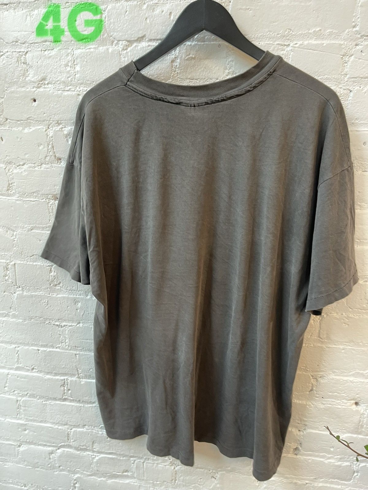 Vintage Vintage 90s Black Sun Washed THRASHED blank Shirt Oversize Size US XXL / EU 58 / 5 - 7 Thumbnail
