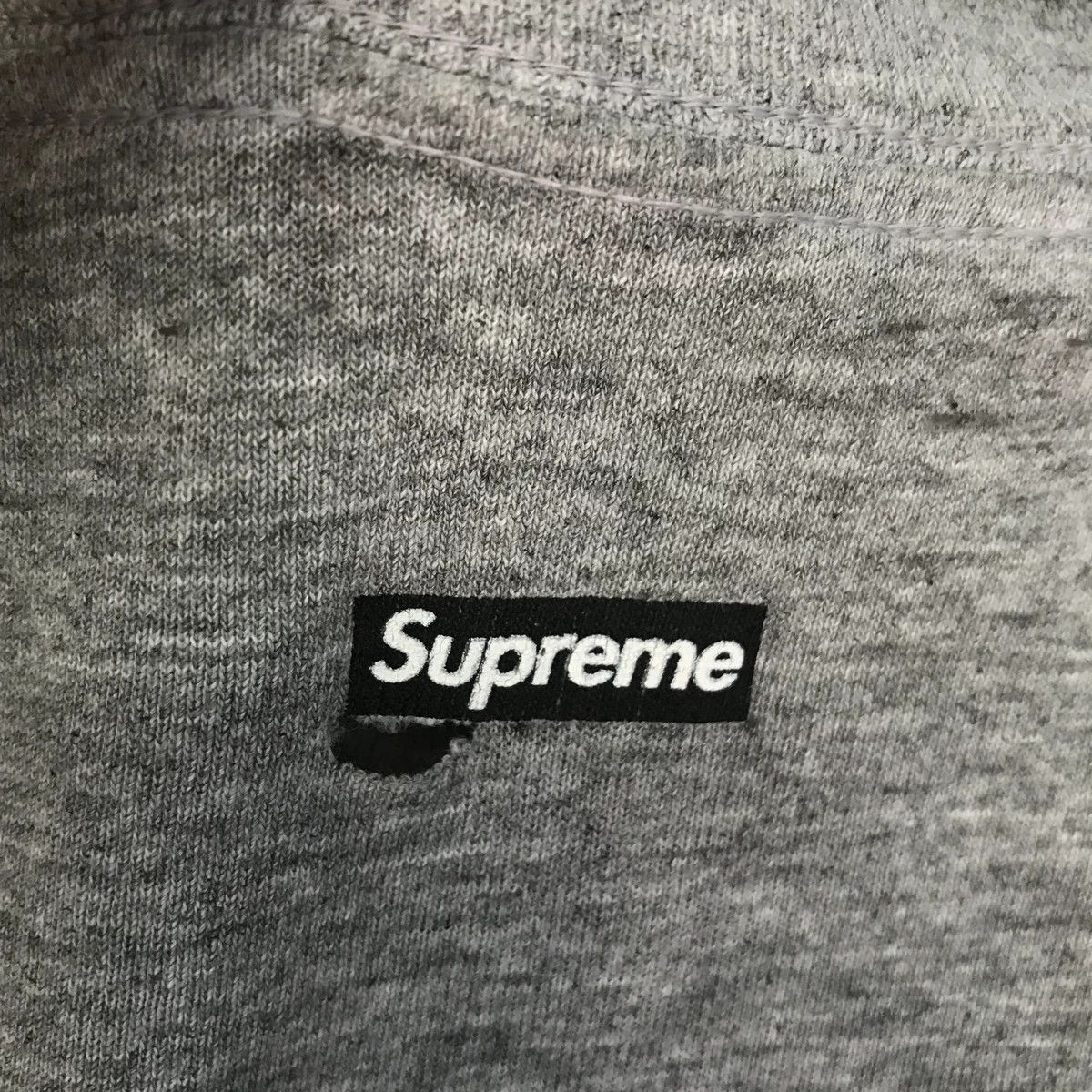 Supreme × Vintage Vintage Distressed Supreme Raekwon Getto Boy Rap Tshirt Size US L / EU 52-54 / 3 - 6 Thumbnail