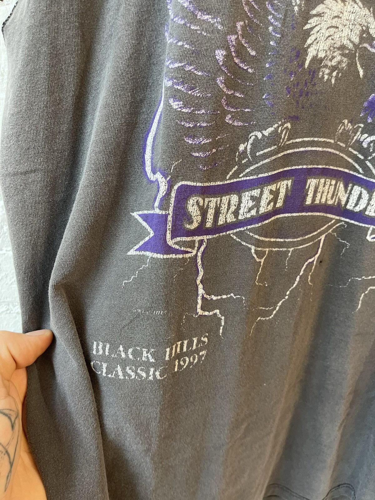 Harley Davidson × Vintage Vintage THRASHED Harley Davidson Thunder Lightning Tank top Size US XL / EU 56 / 4 - 3 Thumbnail