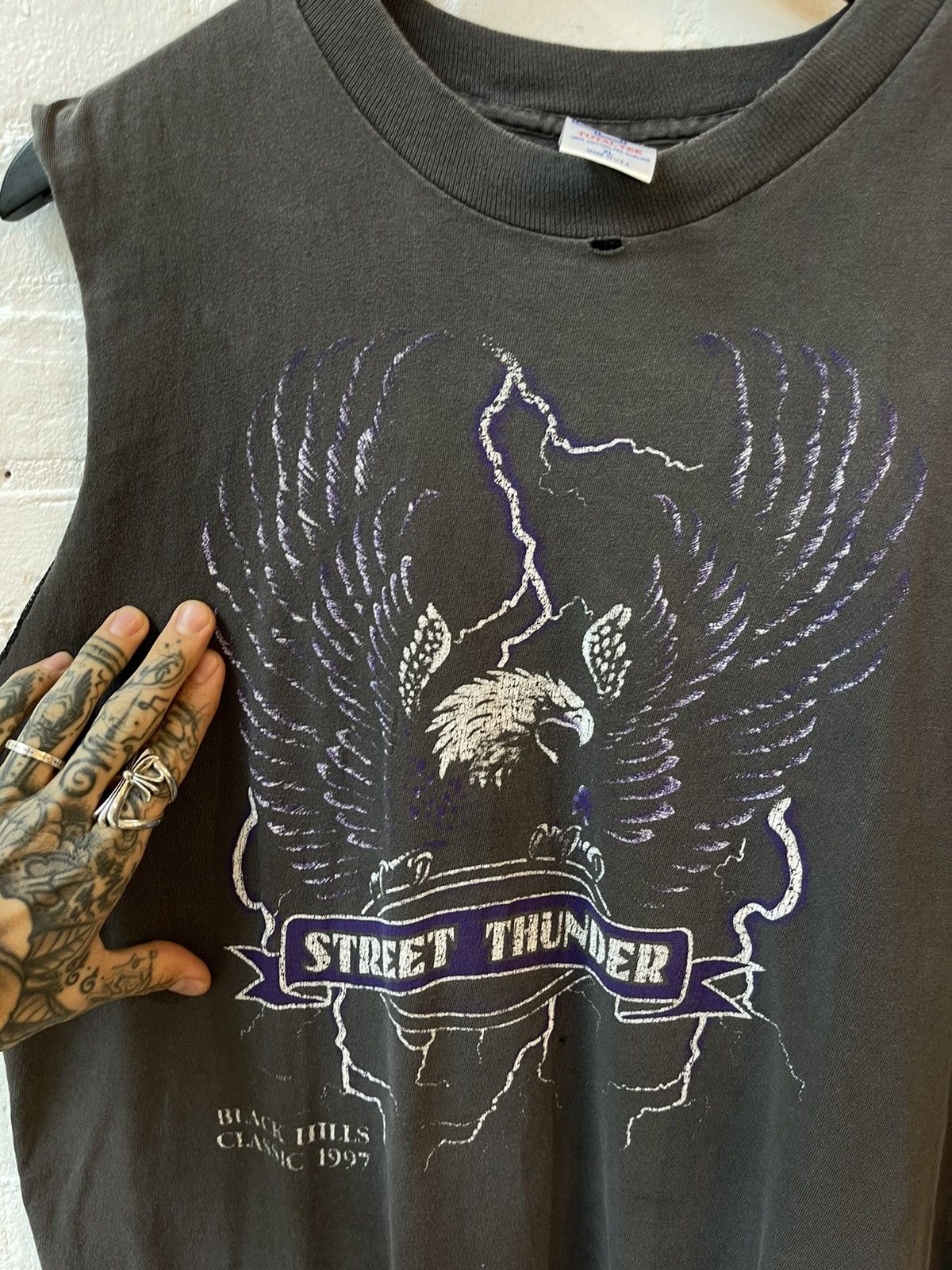 Harley Davidson × Vintage Vintage THRASHED Harley Davidson Thunder Lightning Tank top Size US XL / EU 56 / 4 - 2 Thumbnail