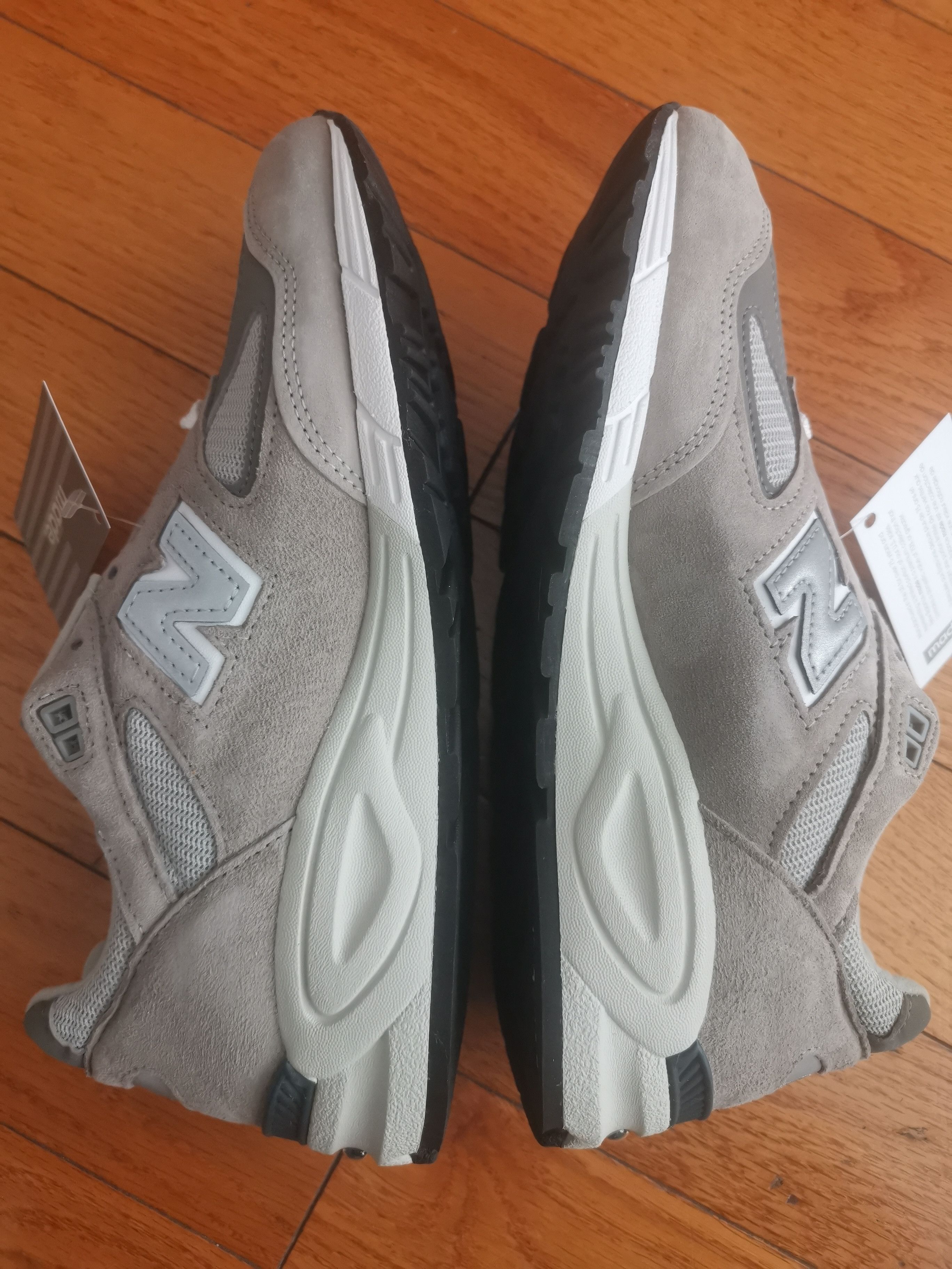 New Balance New balance men M990 GR2 Size US 8.5 / EU 41-42 - 7 Thumbnail