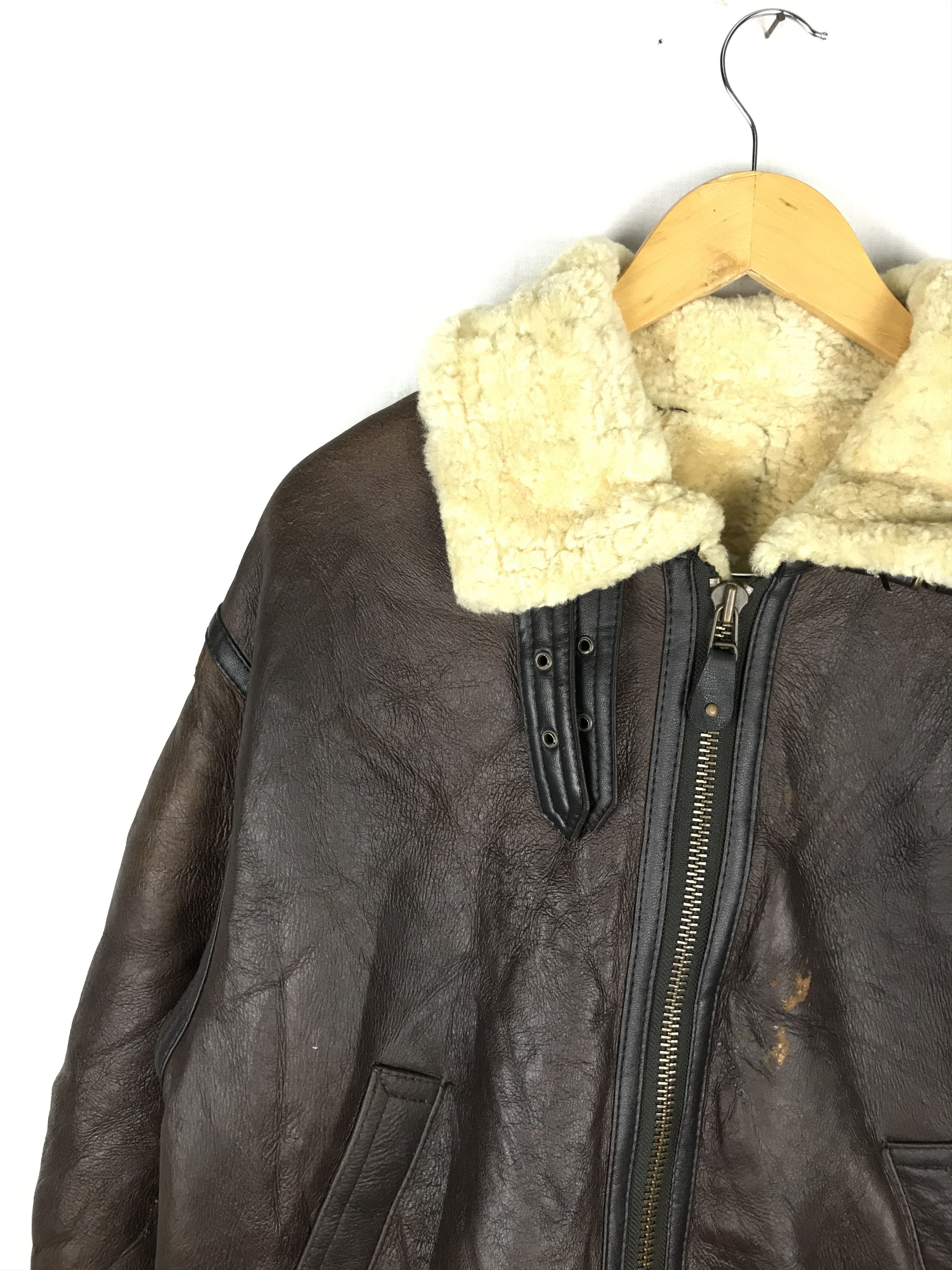 Other Vintage B3 Shearling Jacket Size US M / EU 48-50 / 2 - 2 Thumbnail