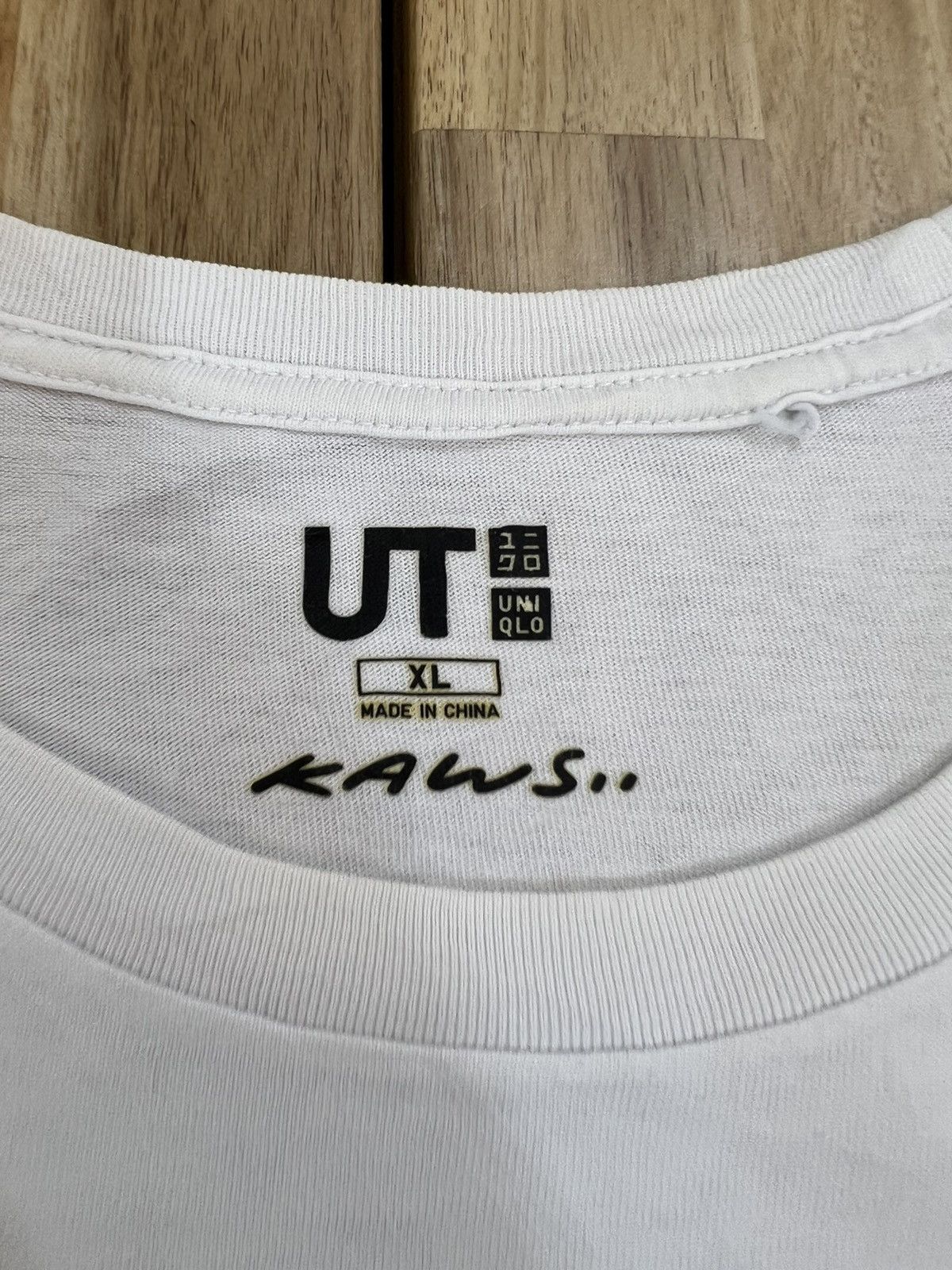 Kaws × Uniqlo Kaws X Uniqlo Shirts Size US XL / EU 56 / 4 - 4 Thumbnail