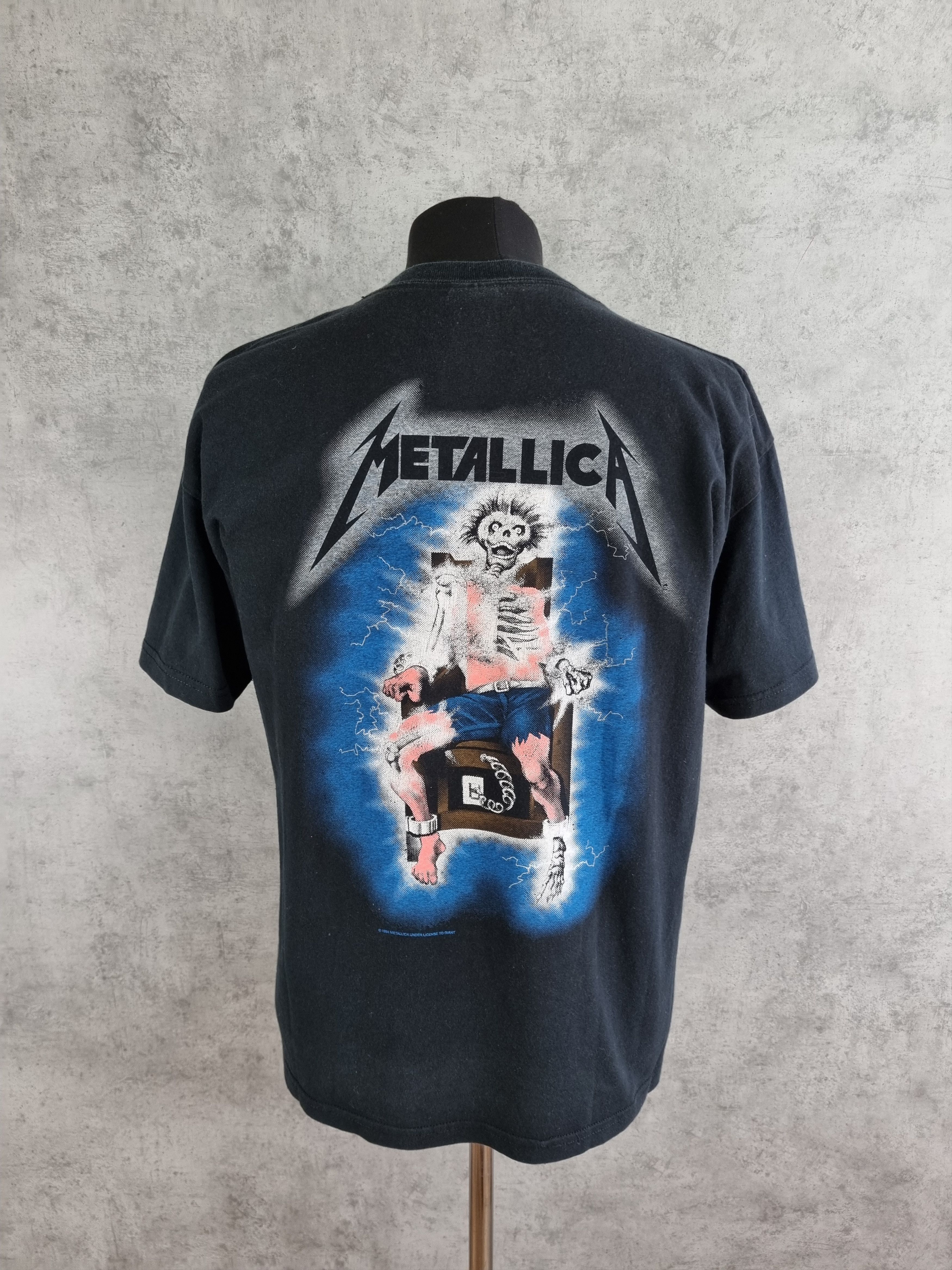 Band Tees × Metallica × Vintage Vintage 94s Metallica Under License To Giant Band Tee Shirt Size US L / EU 52-54 / 3 - 2 Thumbnail