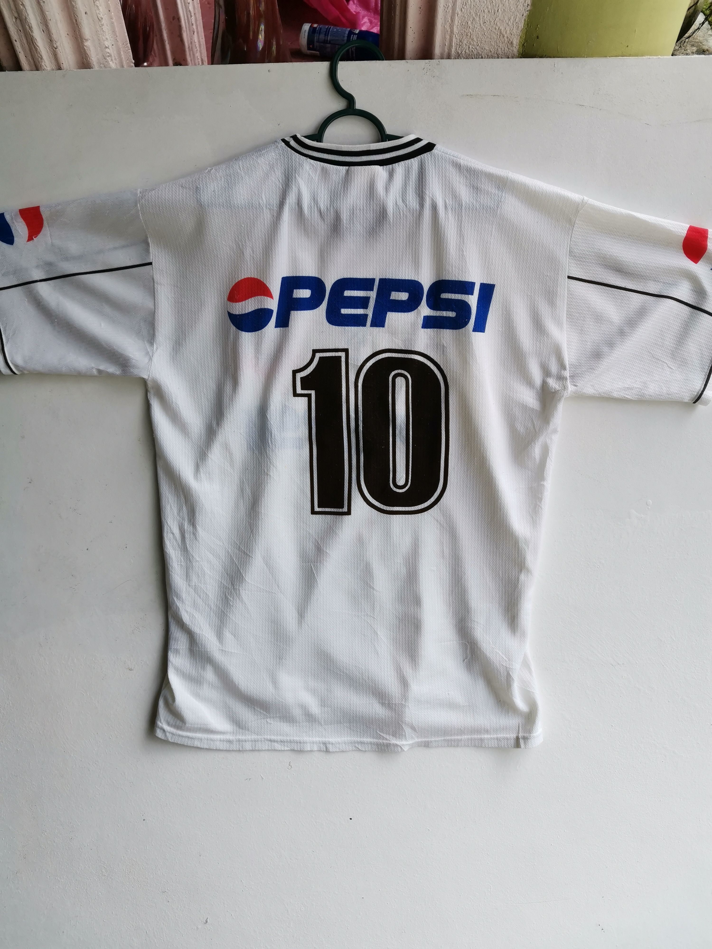 Vintage Vintage Jersey Corinthians Football Club Size US L / EU 52-54 / 3 - 4 Thumbnail