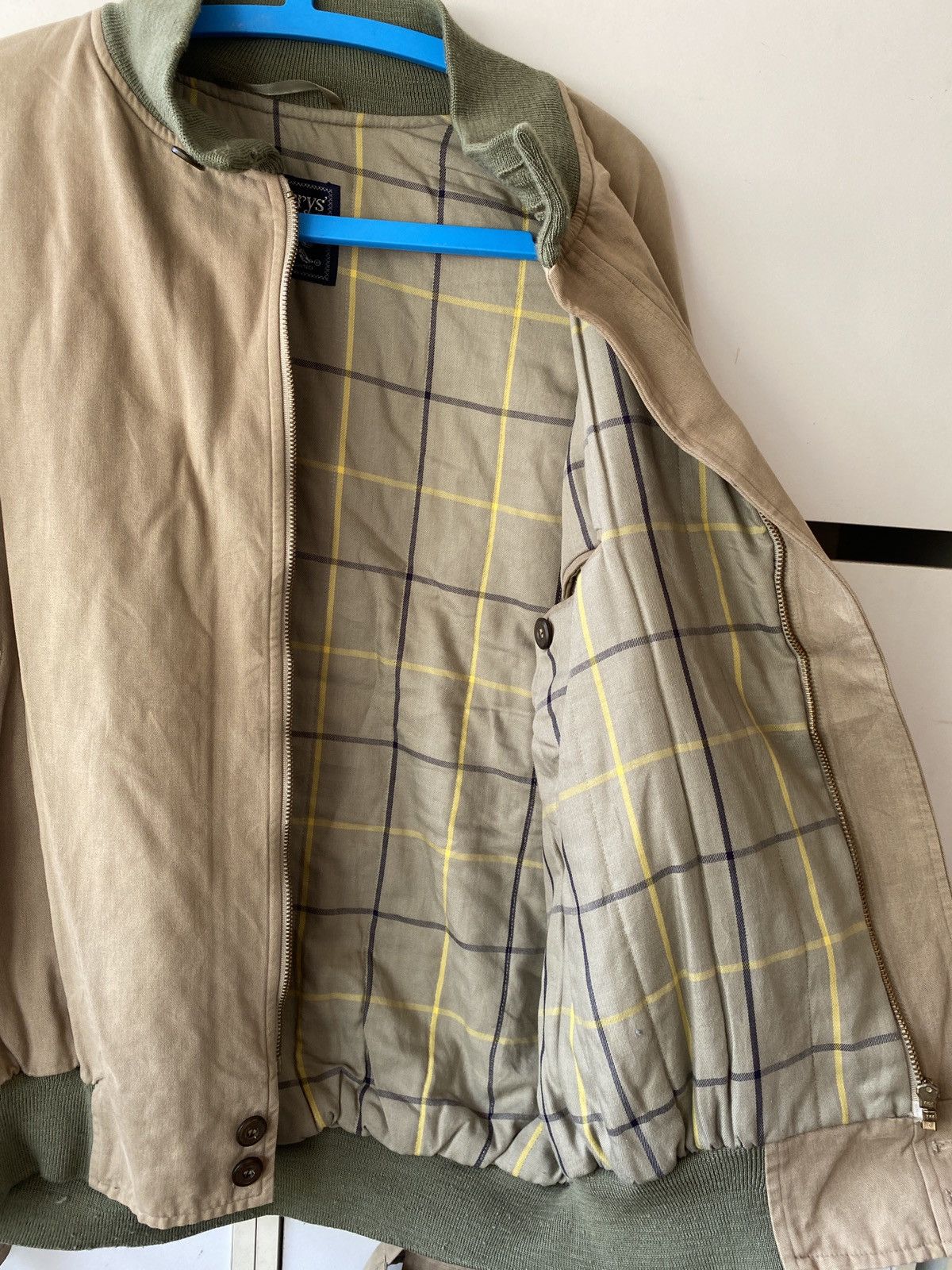Burberry VINTAGE BURBERRY BOMBER JACKET MADE IN ENGLAND Size US L / EU 52-54 / 3 - 12 Thumbnail
