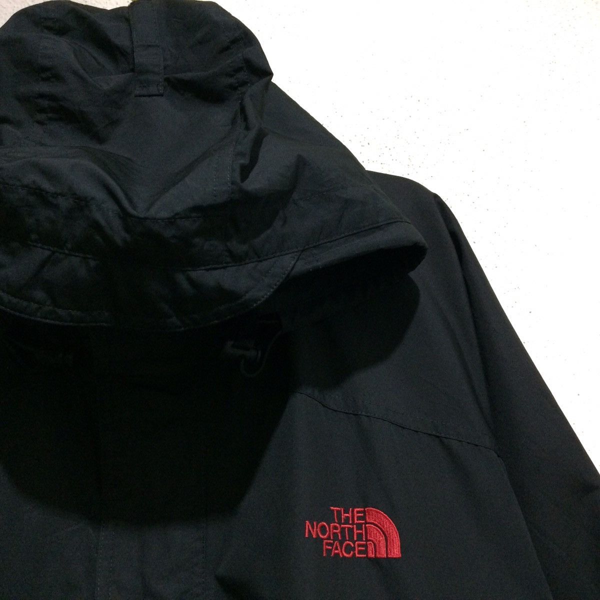 The North Face TNF windbreaker Hoodie Nylon Jacket Zipper Size US L / EU 52-54 / 3 - 2 Thumbnail