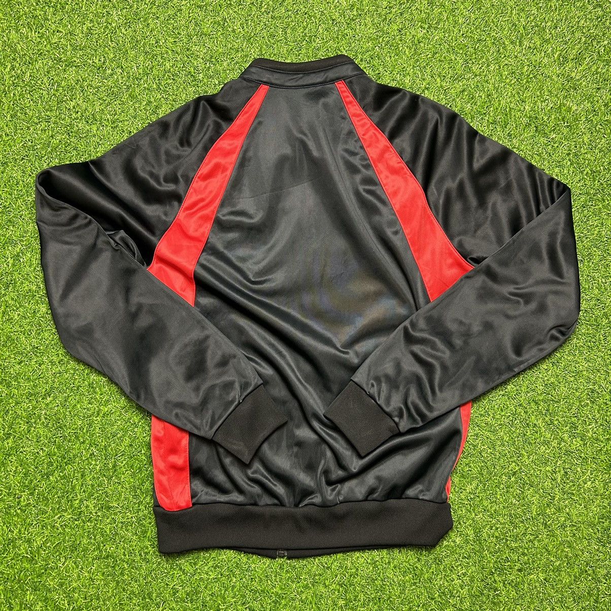Jordan Brand × Nike 1985 Nike Air Jordan 1 Wing Track Jacket Size US M / EU 48-50 / 2 - 2 Thumbnail