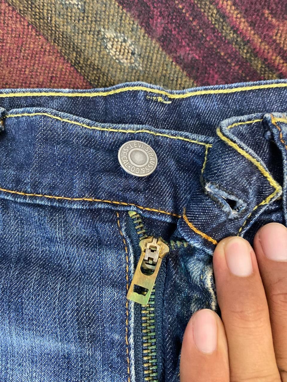 Levi's levis 541 tapered straight cut distressed denim Size US 34 / EU 50 - 11 Thumbnail
