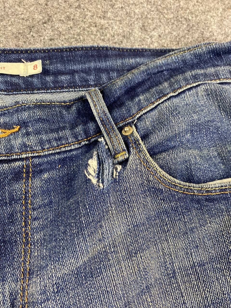 Levi's levis 505 straight leg distressed denim Size US 35 - 10 Thumbnail