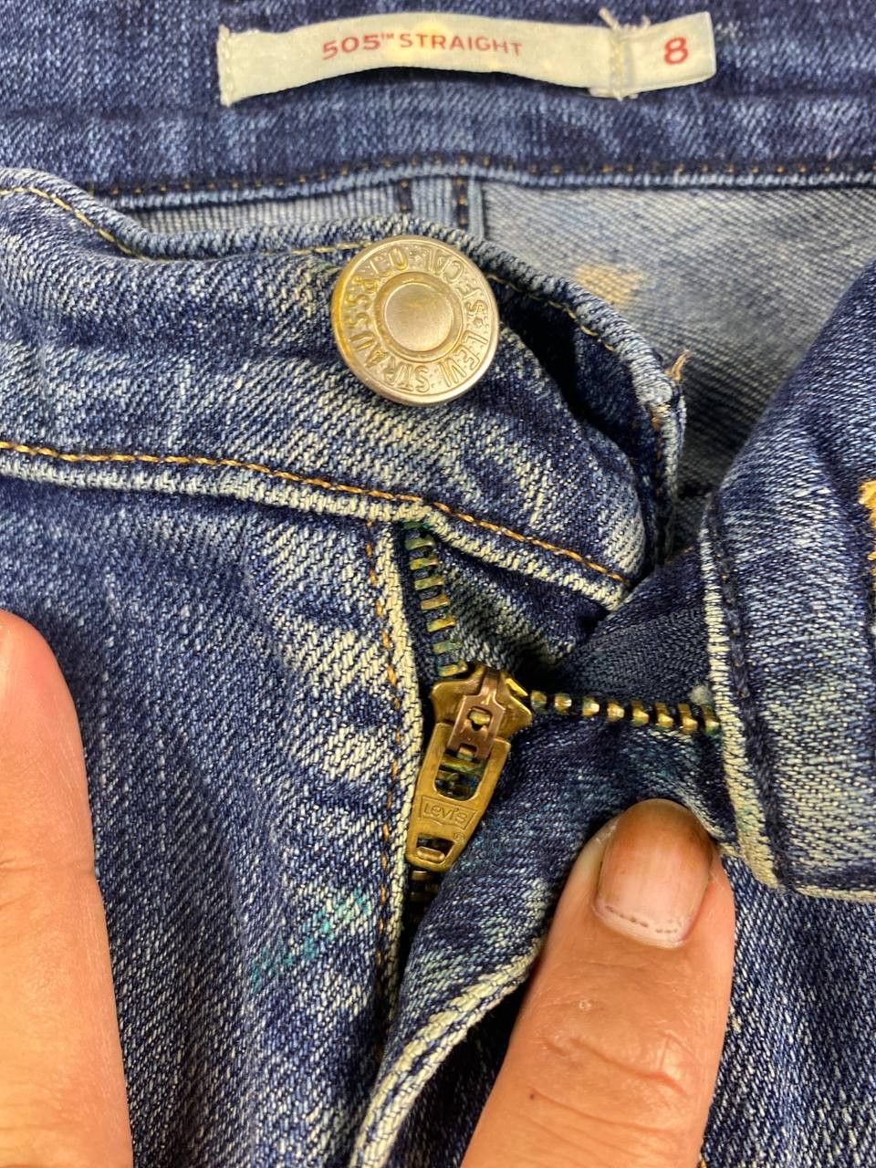 Levi's levis 505 straight leg distressed denim Size US 35 - 12 Thumbnail