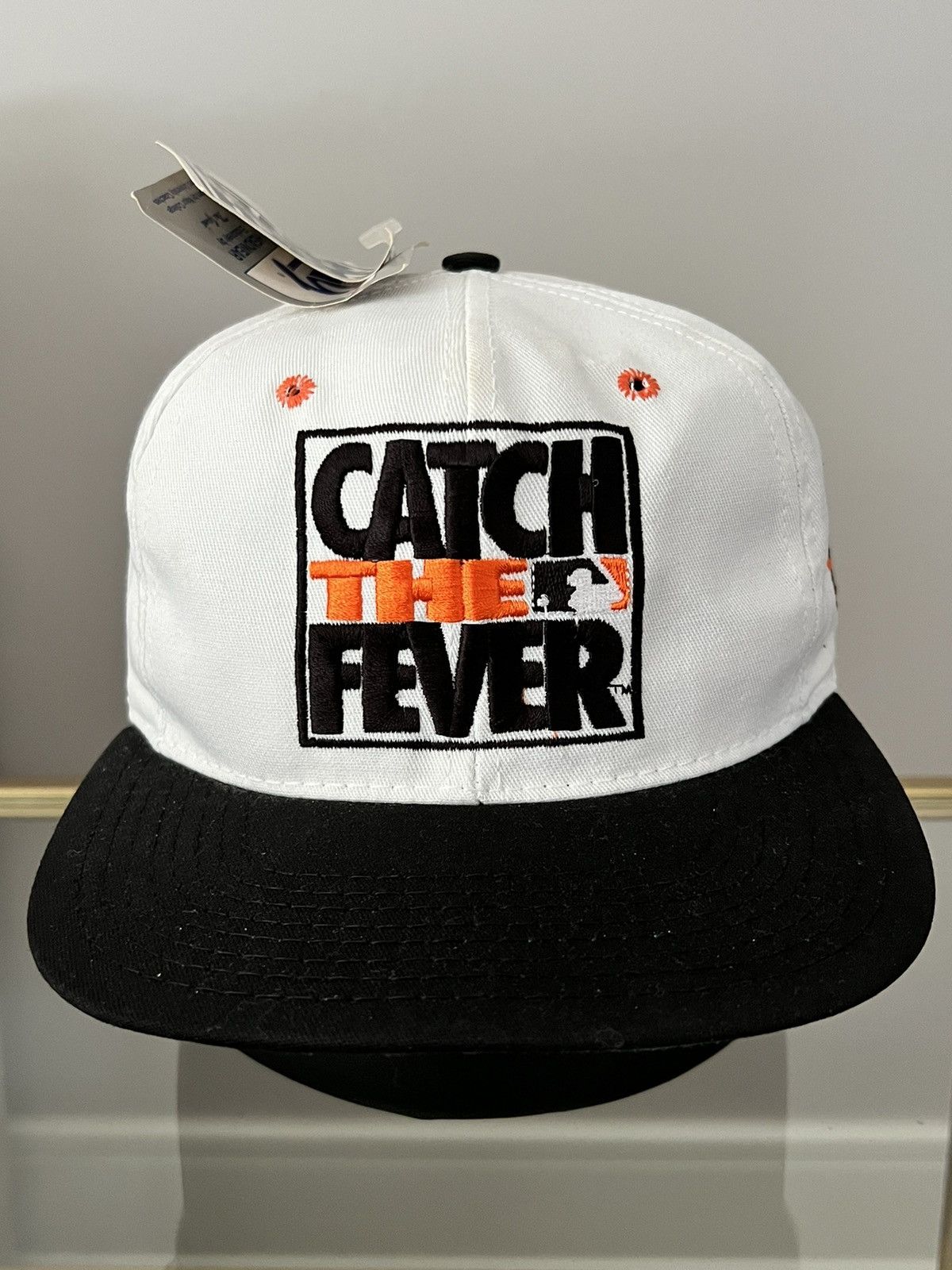 The Game Vintage MLB Baltimore Orioles “Catch The Fever” SnapBack Hat Size ONE SIZE - 1 Thumbnail