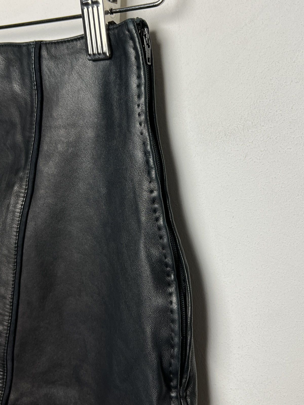 Karl Lagerfeld karl lagerfeld leather skirt Size 28" / US 6 / IT 42 - 3 Thumbnail