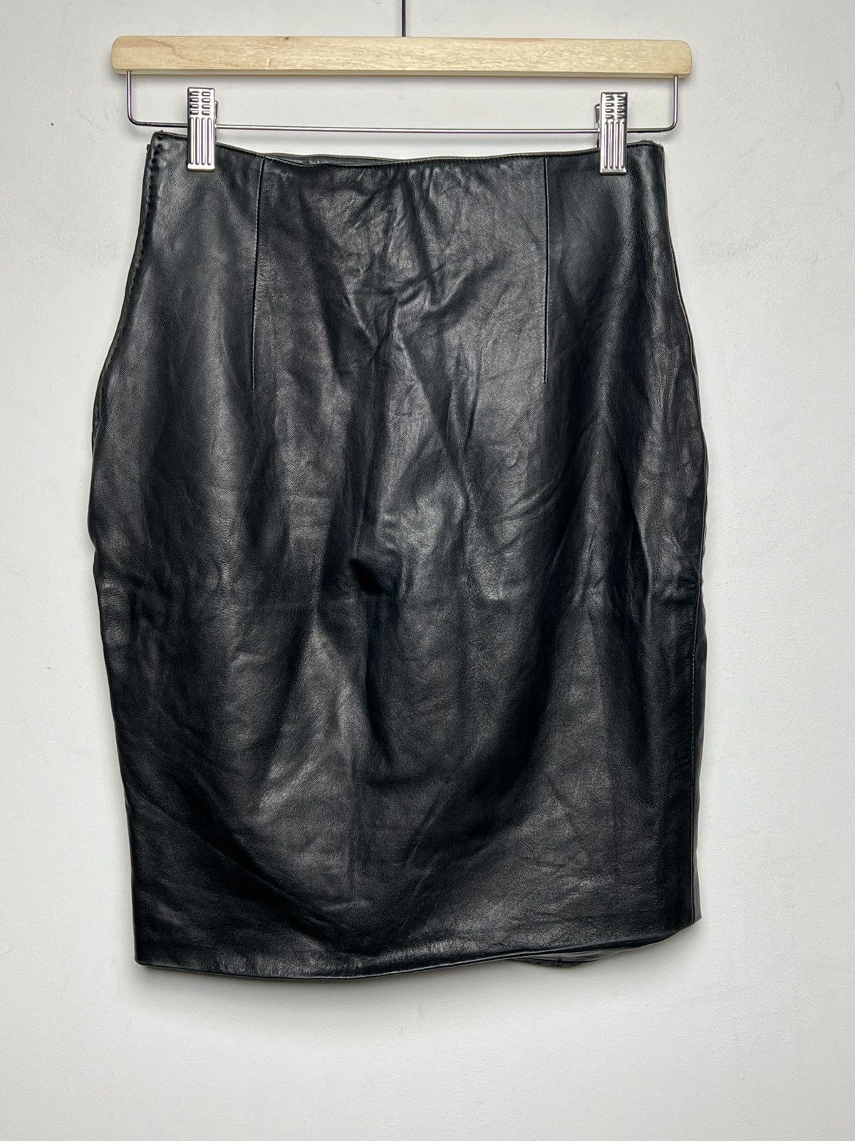 Karl Lagerfeld karl lagerfeld leather skirt Size 28" / US 6 / IT 42 - 9 Thumbnail