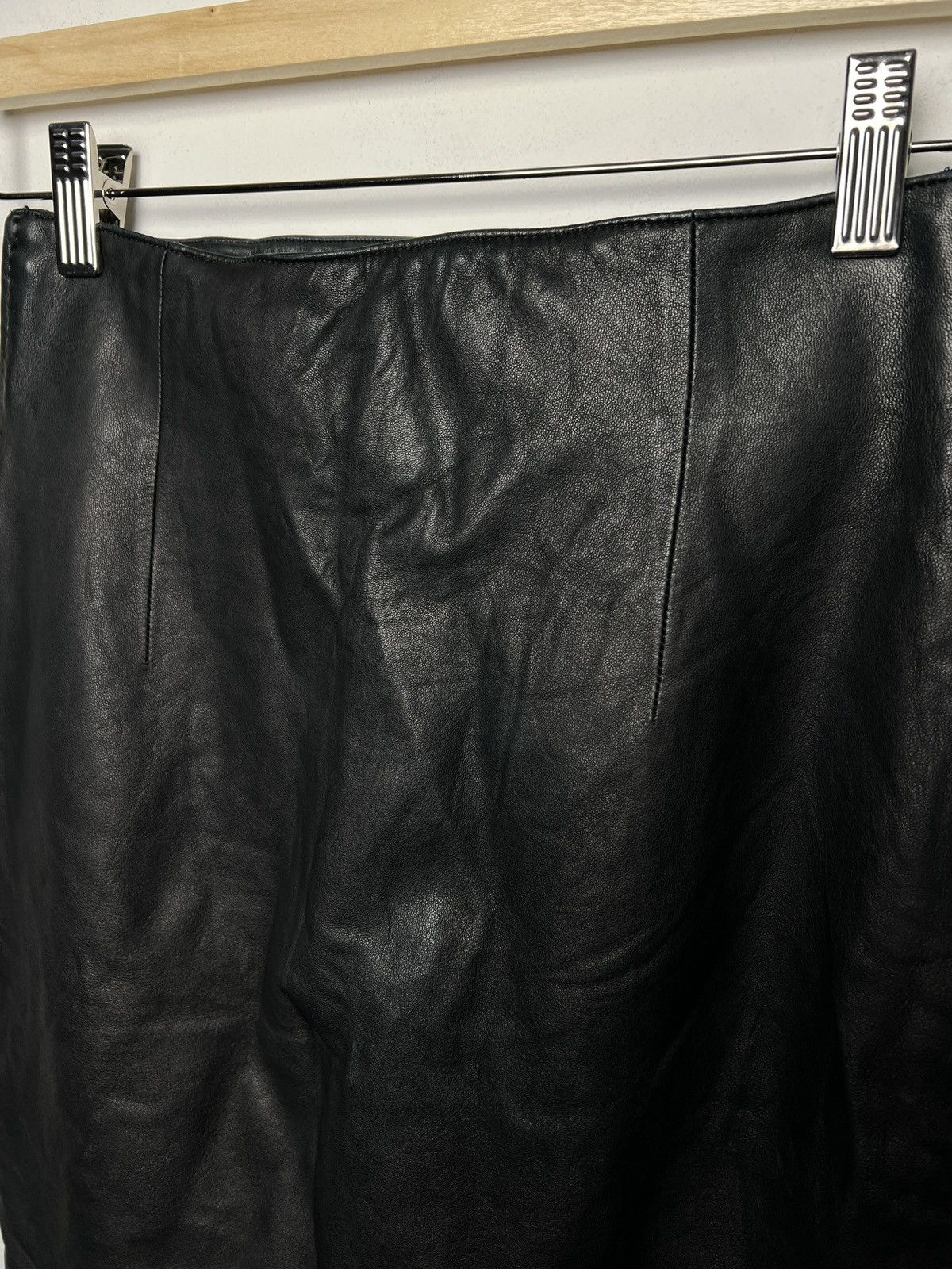Karl Lagerfeld karl lagerfeld leather skirt Size 28" / US 6 / IT 42 - 8 Thumbnail
