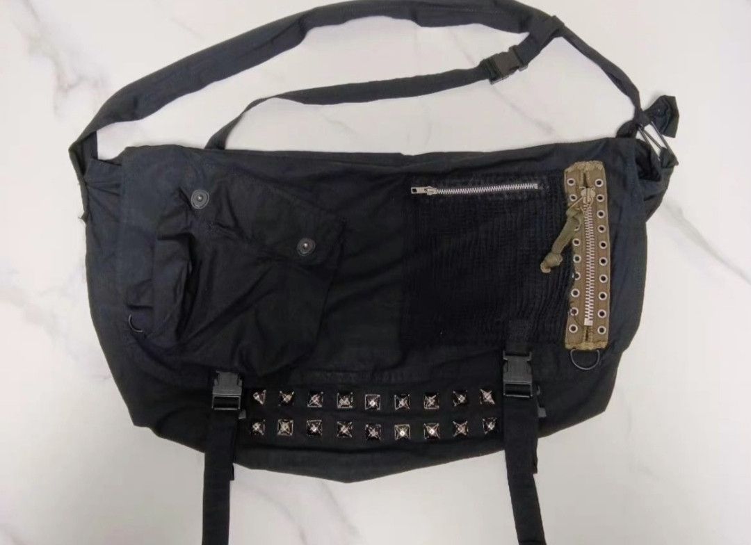 Undercover Under Cover Studded mesh shoulder messenger bag Size ONE SIZE - 2 Thumbnail