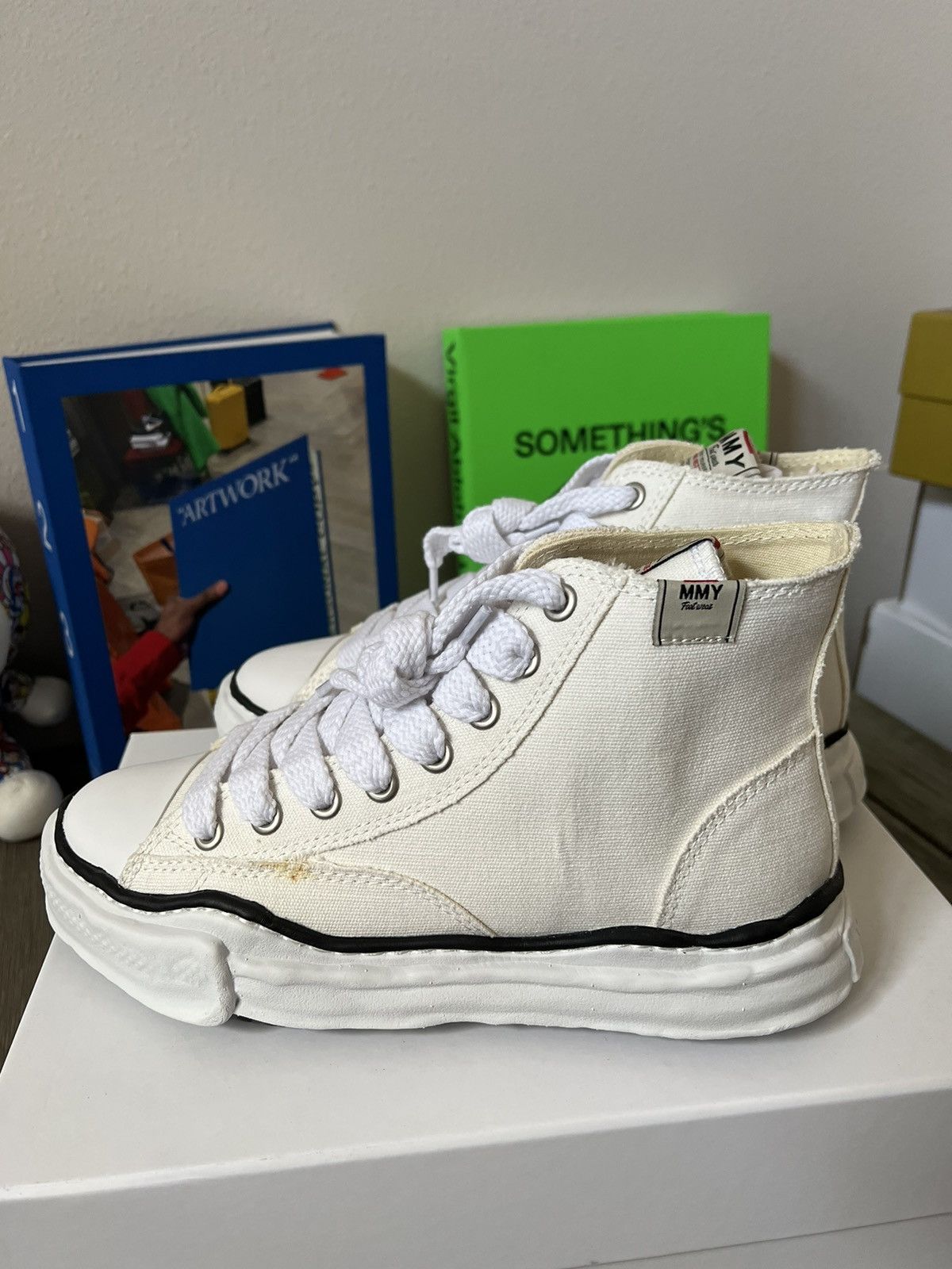 Maison MIHARA YASUHIRO Maison Mihara Yasuhiro OG Sole High Top White Size US 9 / EU 42 - 2 Thumbnail