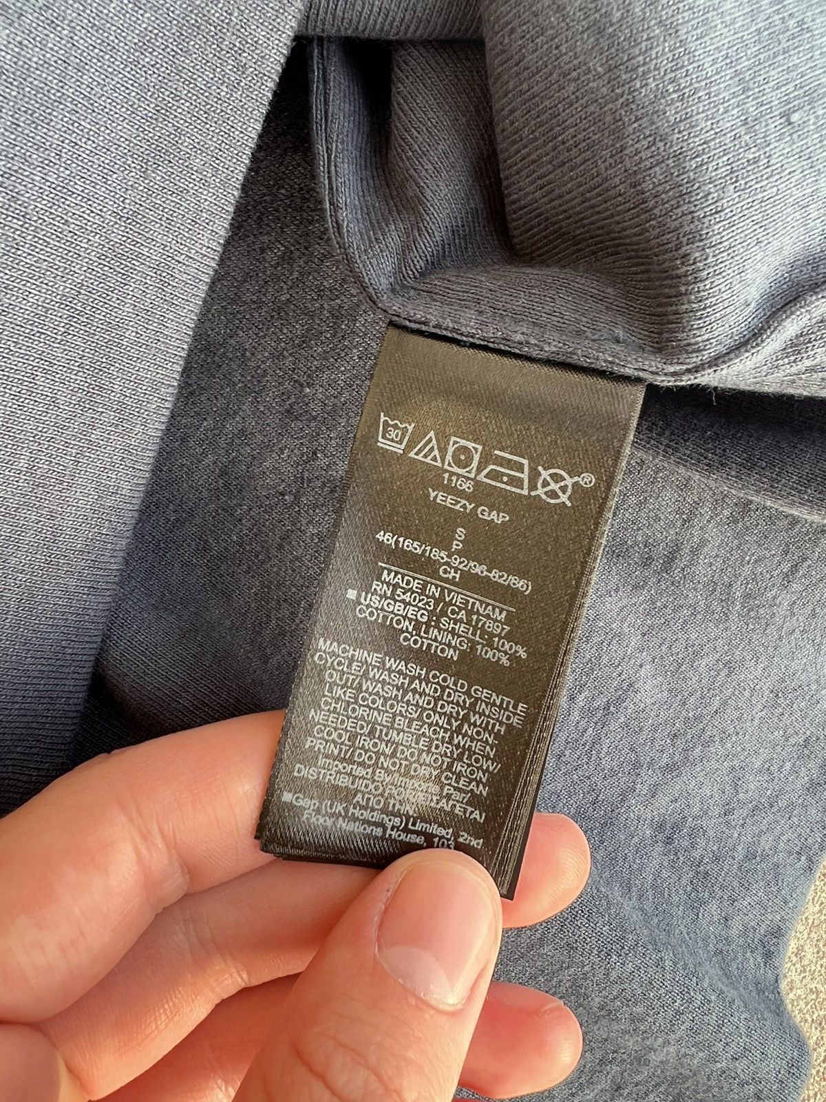 Gap NWT Yeezy Gap Dove No Seam Tee Size US S / EU 44-46 / 1 - 6 Thumbnail