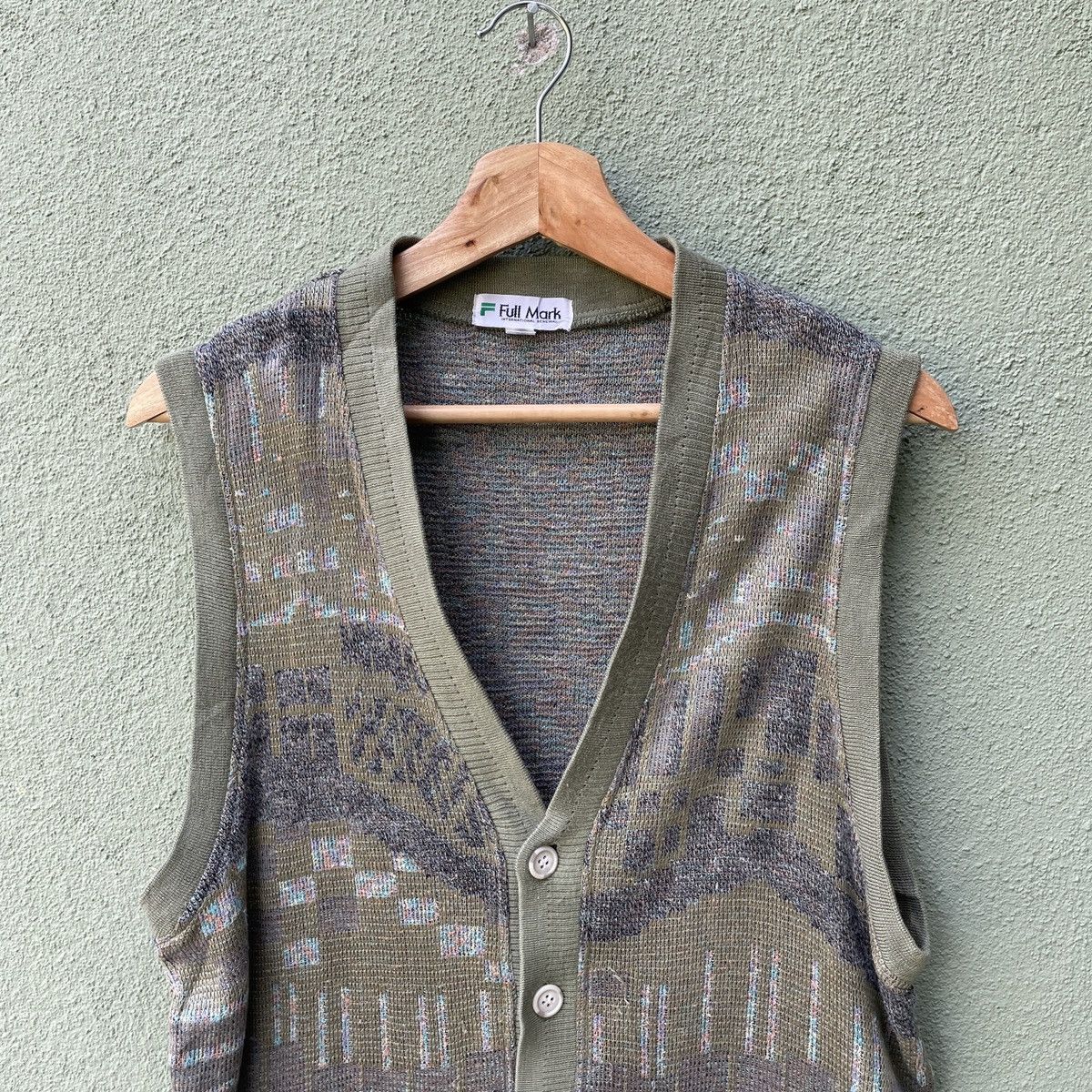 Japanese Brand Vintage FULL MARK Sleeveless Cardigan Knitwear Size US M / EU 48-50 / 2 - 3 Thumbnail