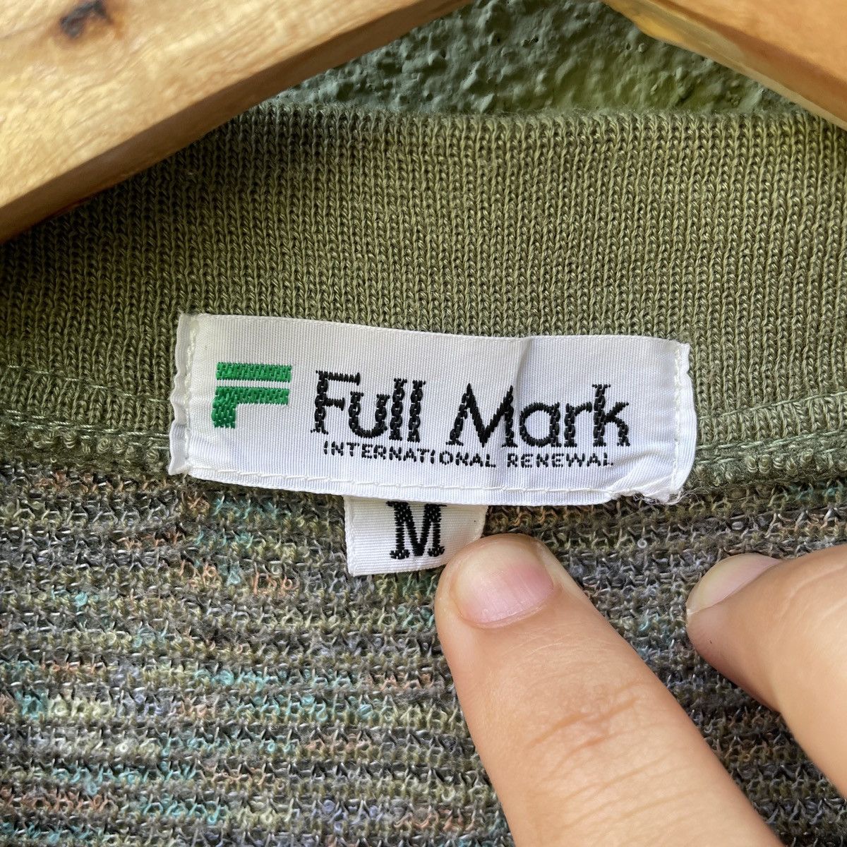 Japanese Brand Vintage FULL MARK Sleeveless Cardigan Knitwear Size US M / EU 48-50 / 2 - 5 Thumbnail