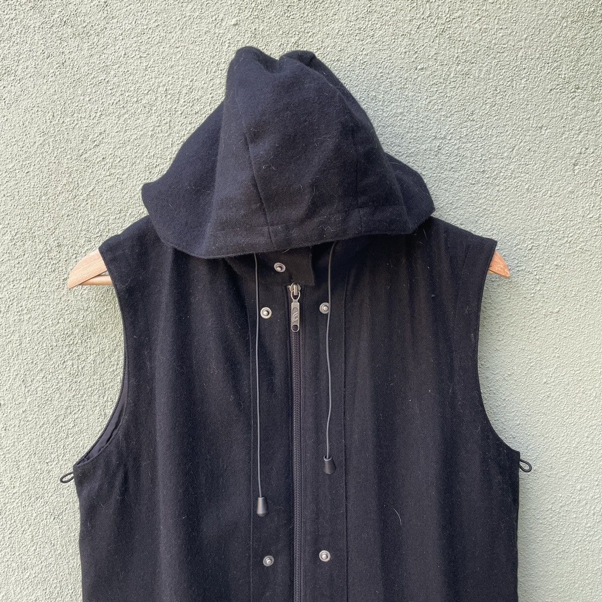 French Connection Vintage FRENCH CONNECTION Zipper Ups Hooded Vest Size US S / EU 44-46 / 1 - 3 Thumbnail